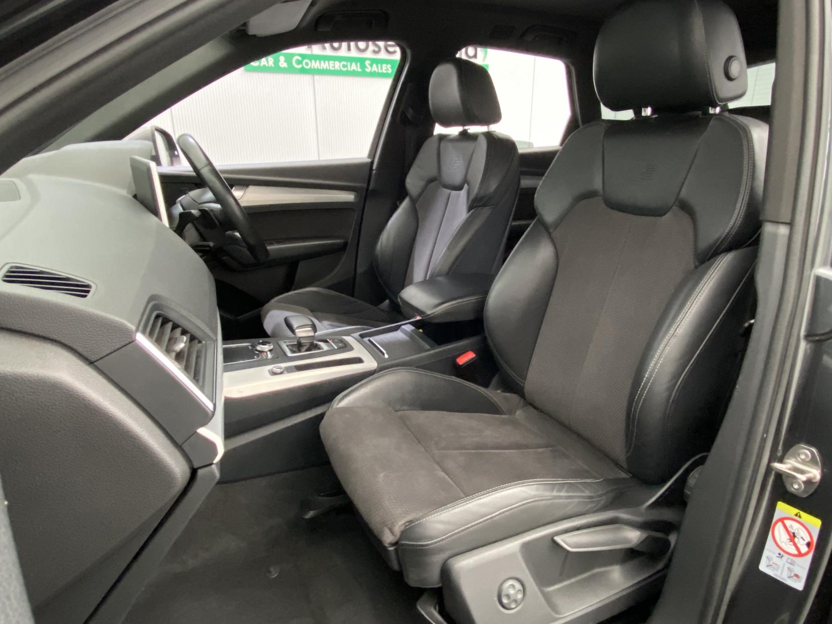 Audi Q5 2.0 TDI 40 S line SUV 5dr Diesel S Tronic quattro Euro 6 (s/s) (190 ps)