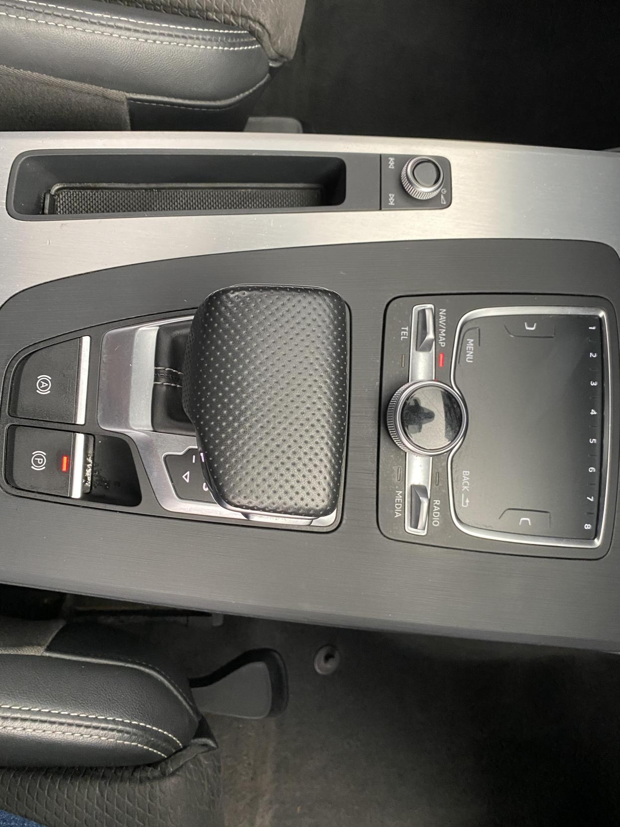 Audi Q5 2.0 TDI 40 S line SUV 5dr Diesel S Tronic quattro Euro 6 (s/s) (190 ps)