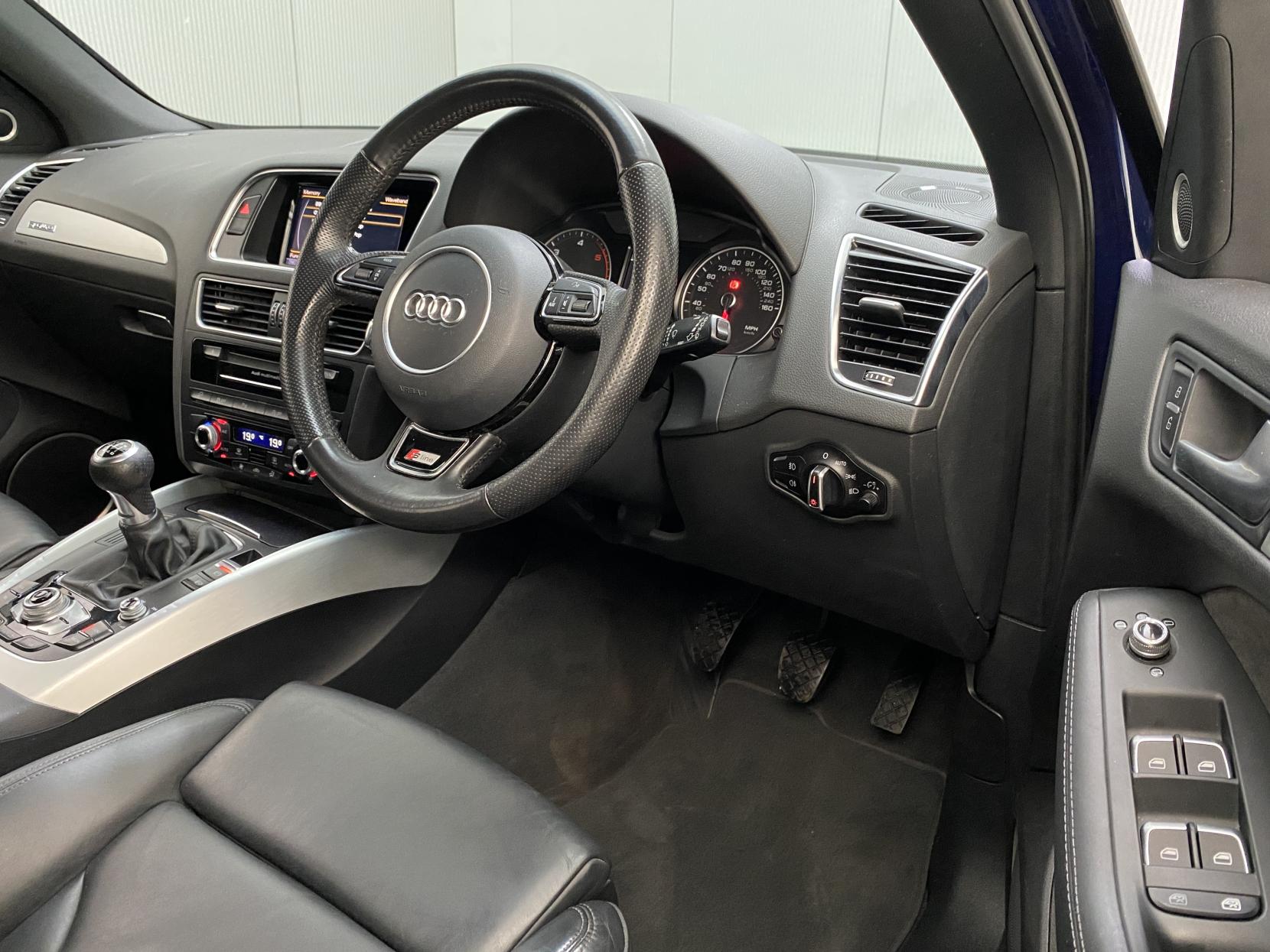 Audi Q5 2.0 TDI S line Plus SUV 5dr Diesel Manual quattro Euro 6 (s/s) (190 ps)