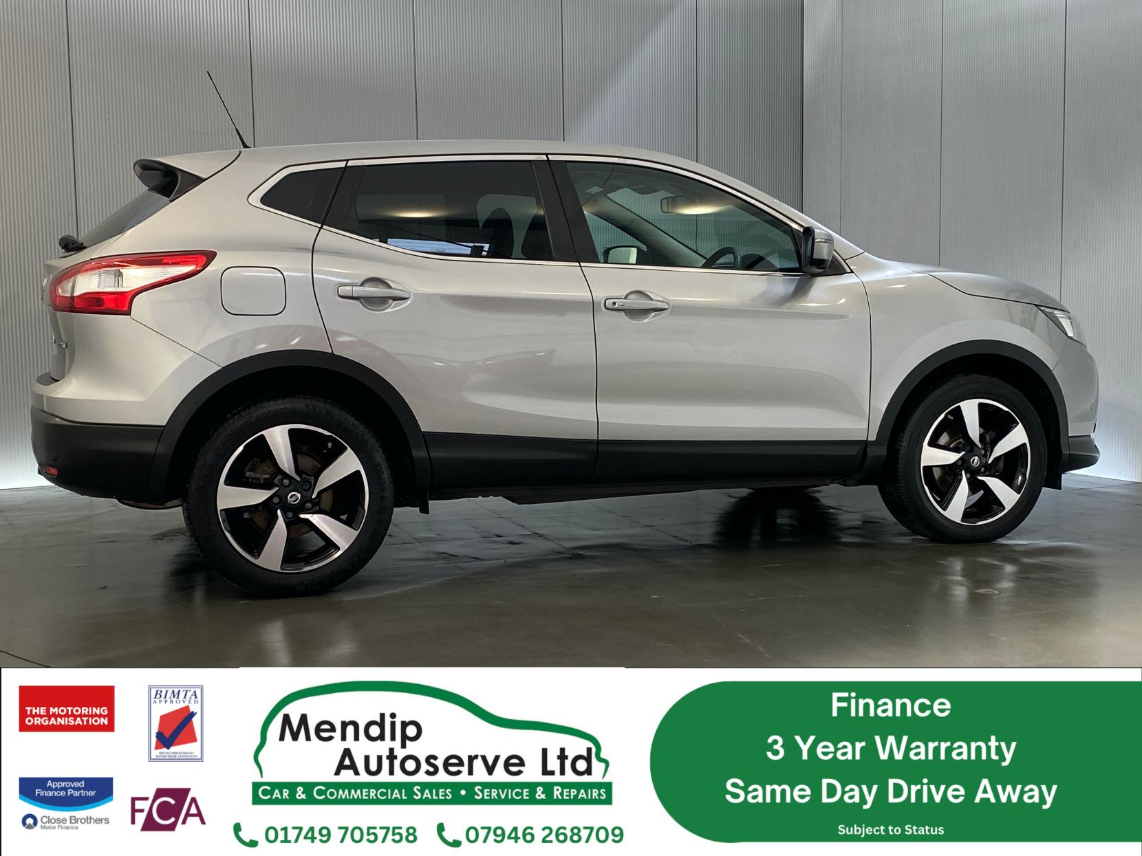 Nissan Qashqai 1.5 dCi N-Connecta SUV 5dr Diesel Manual 2WD Euro 6 (s/s) (110 ps)