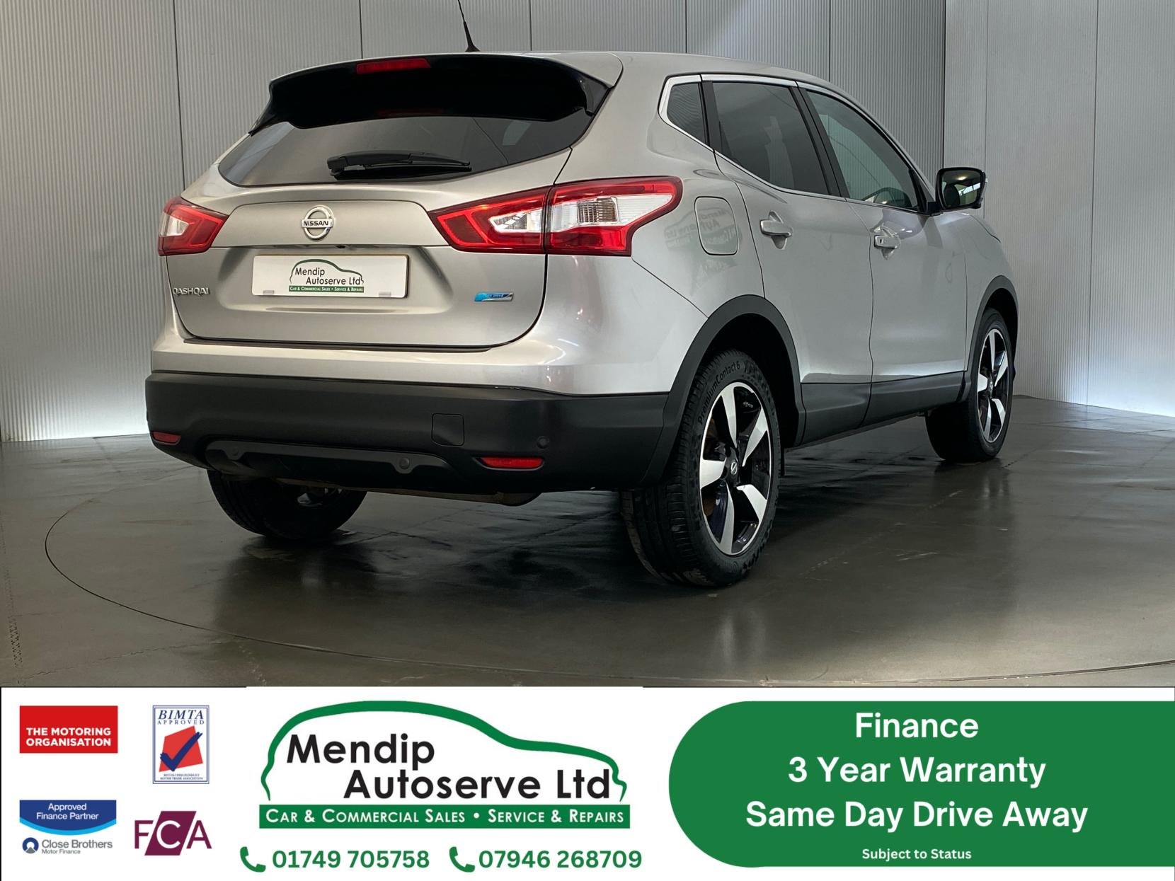 Nissan Qashqai 1.5 dCi N-Connecta SUV 5dr Diesel Manual 2WD Euro 6 (s/s) (110 ps)