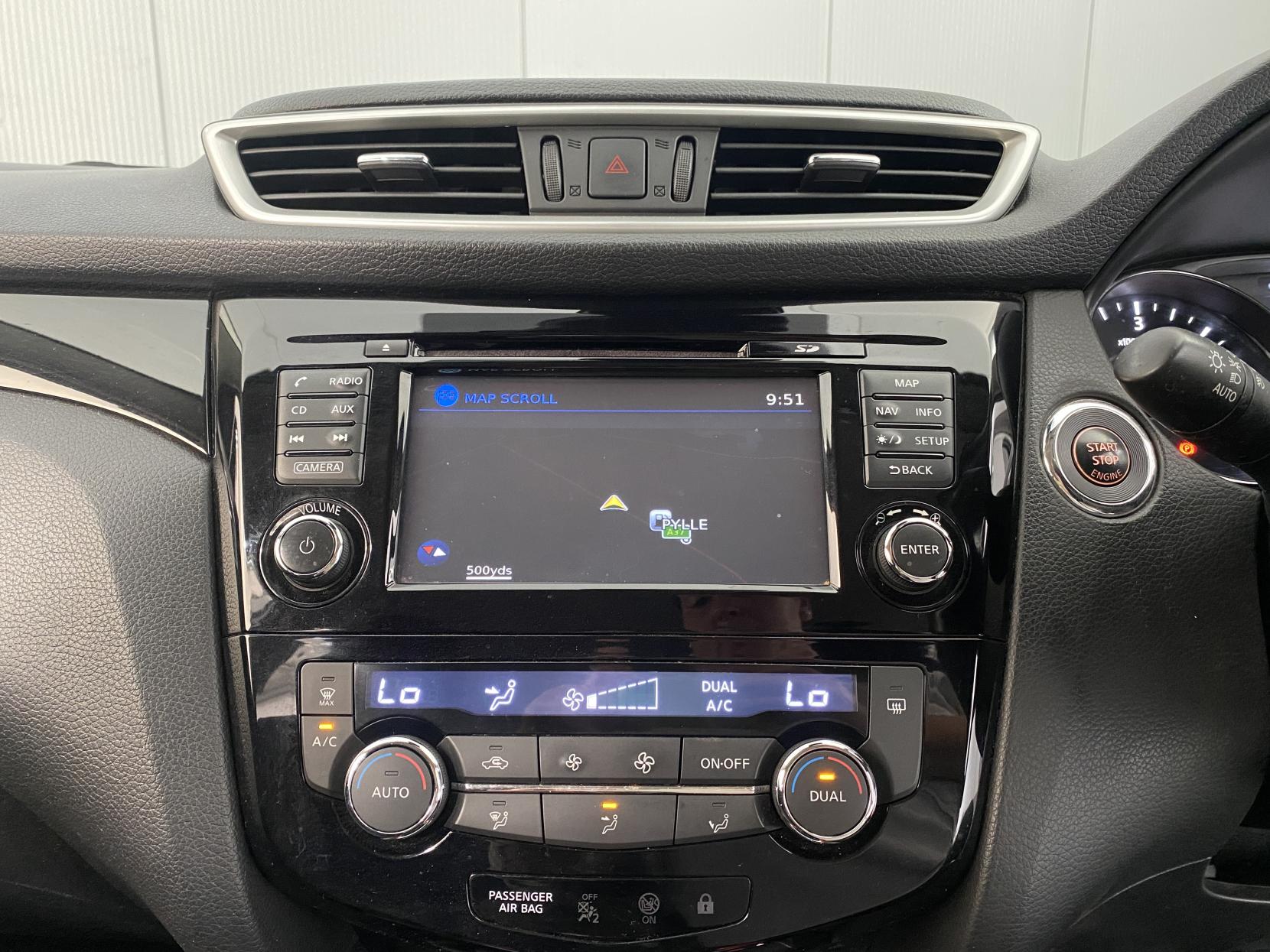 Nissan Qashqai 1.5 dCi N-Connecta SUV 5dr Diesel Manual 2WD Euro 6 (s/s) (110 ps)