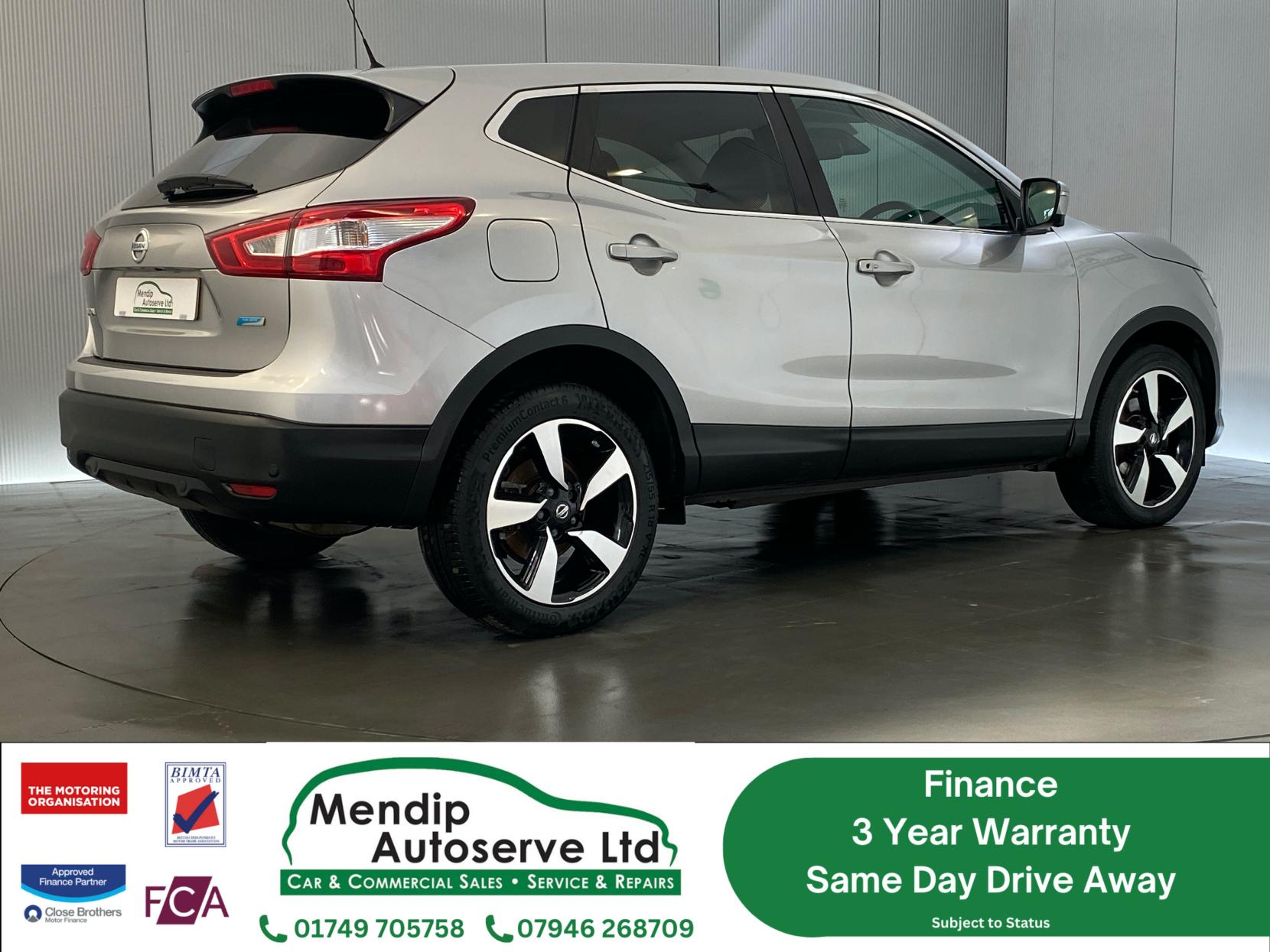 Nissan Qashqai 1.5 dCi N-Connecta SUV 5dr Diesel Manual 2WD Euro 6 (s/s) (110 ps)