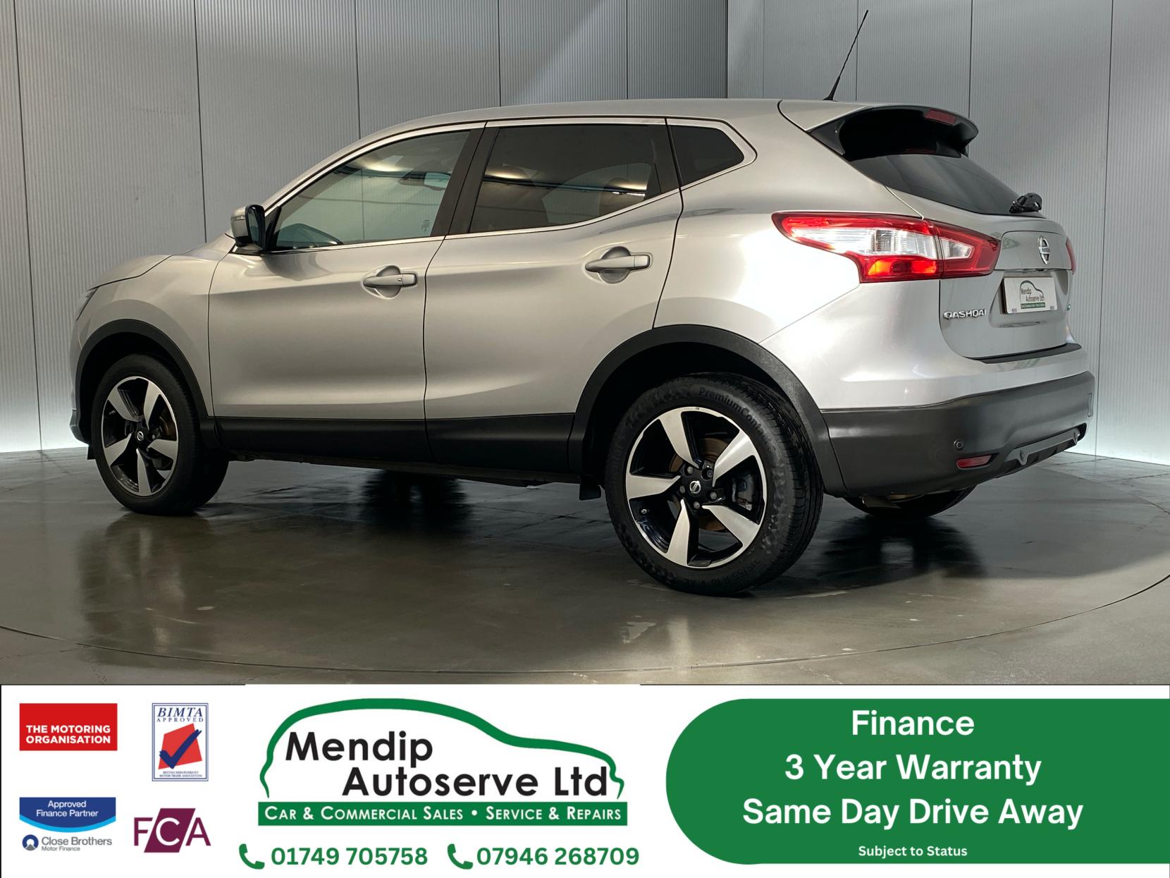 Nissan Qashqai 1.5 dCi N-Connecta SUV 5dr Diesel Manual 2WD Euro 6 (s/s) (110 ps)