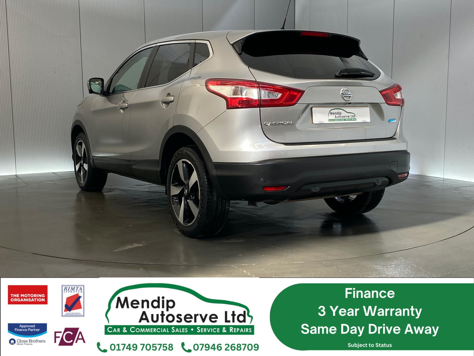 Nissan Qashqai 1.5 dCi N-Connecta SUV 5dr Diesel Manual 2WD Euro 6 (s/s) (110 ps)