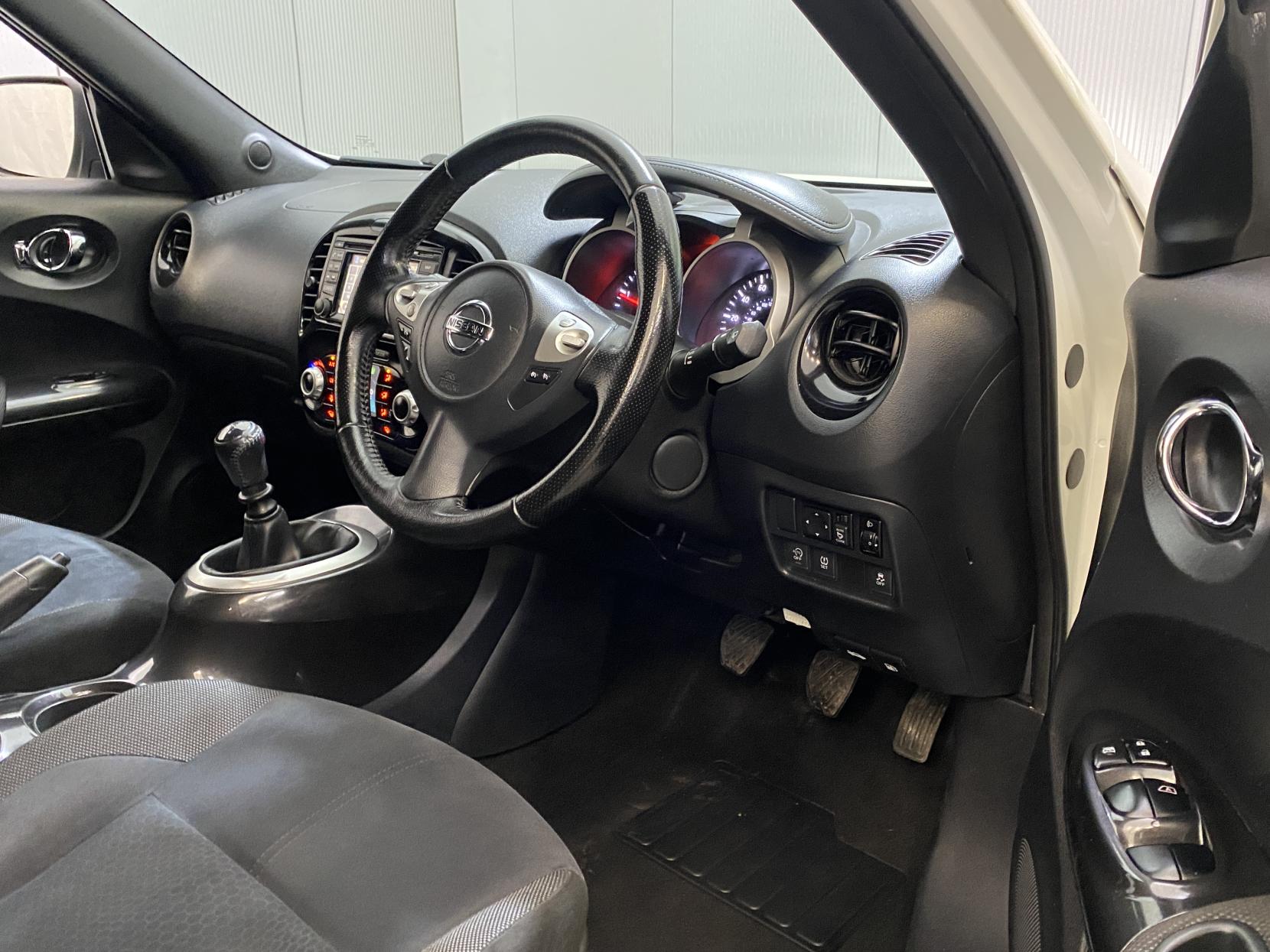 Nissan Juke 1.5 dCi N-Connecta SUV 5dr Diesel Manual Euro 6 (s/s) (110 ps)