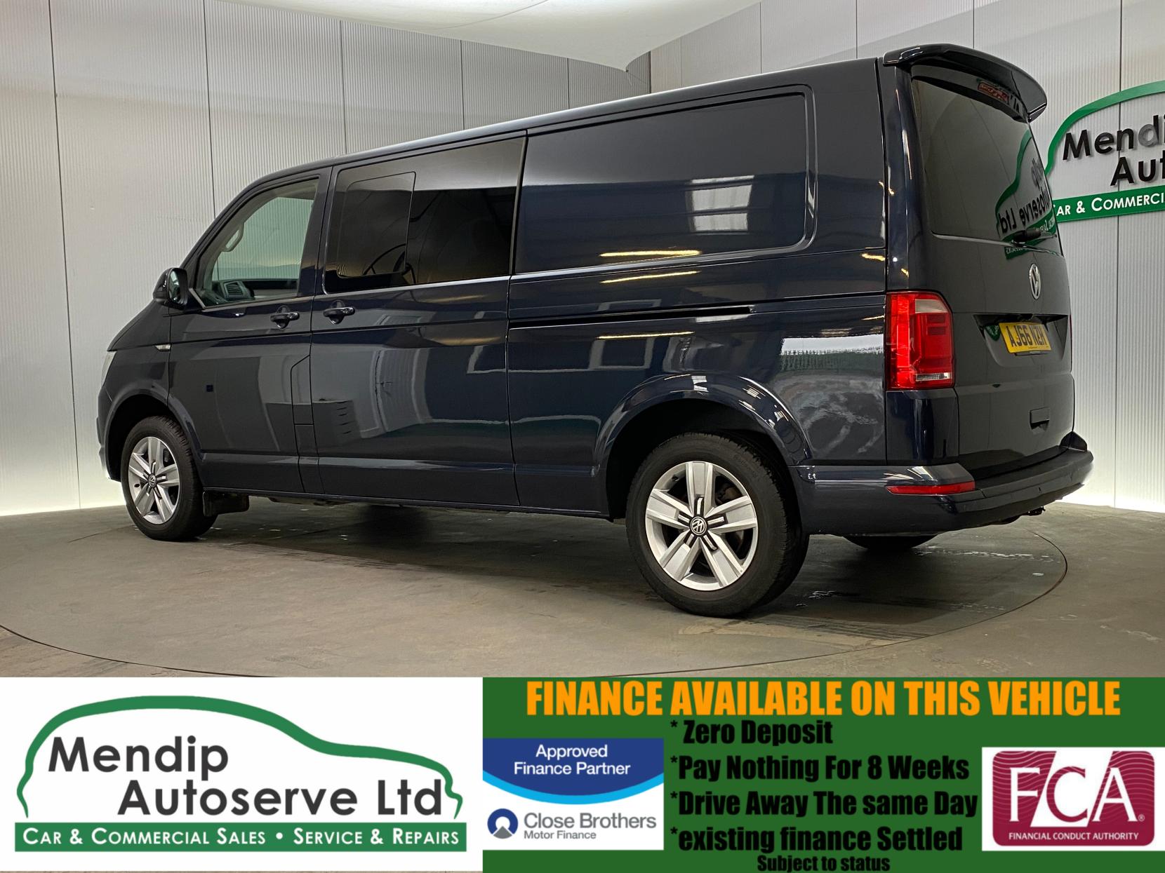 Volkswagen Transporter 2.0 BiTDI T32 BlueMotion Tech Highline Crew Van Double Cab 5dr Diesel DSG FWD LWB Euro 6 (s/s) (204 ps)