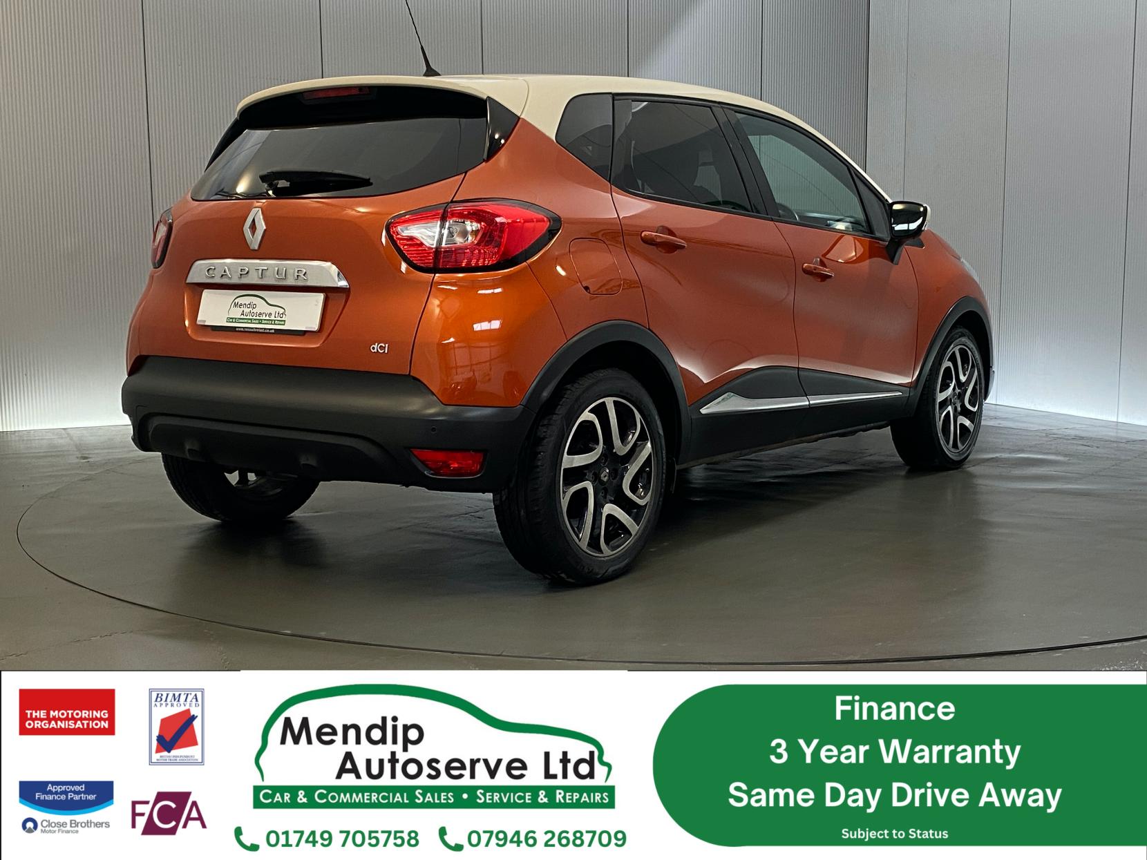 Renault Captur 1.5 dCi ENERGY Dynamique S MediaNav SUV 5dr Diesel Manual Euro 5 (s/s) (90 ps)