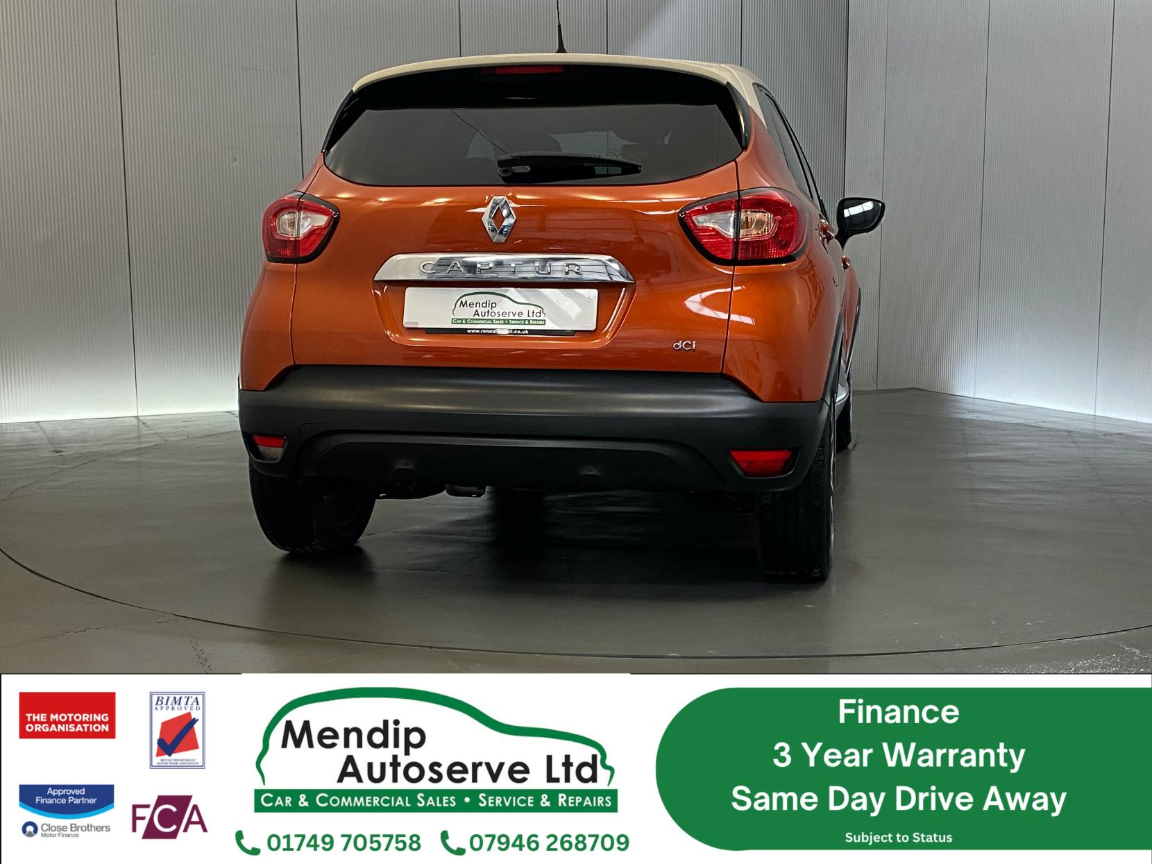 Renault Captur 1.5 dCi ENERGY Dynamique S MediaNav SUV 5dr Diesel Manual Euro 5 (s/s) (90 ps)