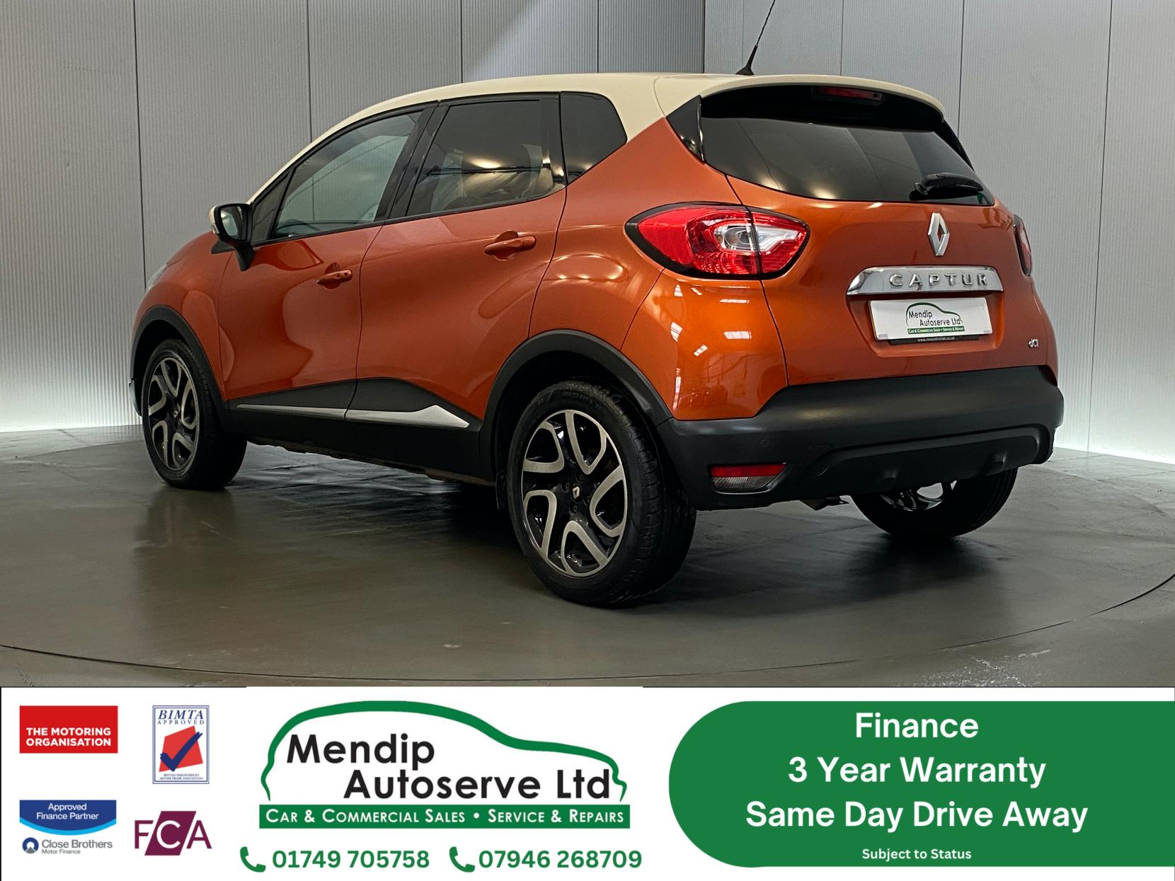 Renault Captur 1.5 dCi ENERGY Dynamique S MediaNav SUV 5dr Diesel Manual Euro 5 (s/s) (90 ps)