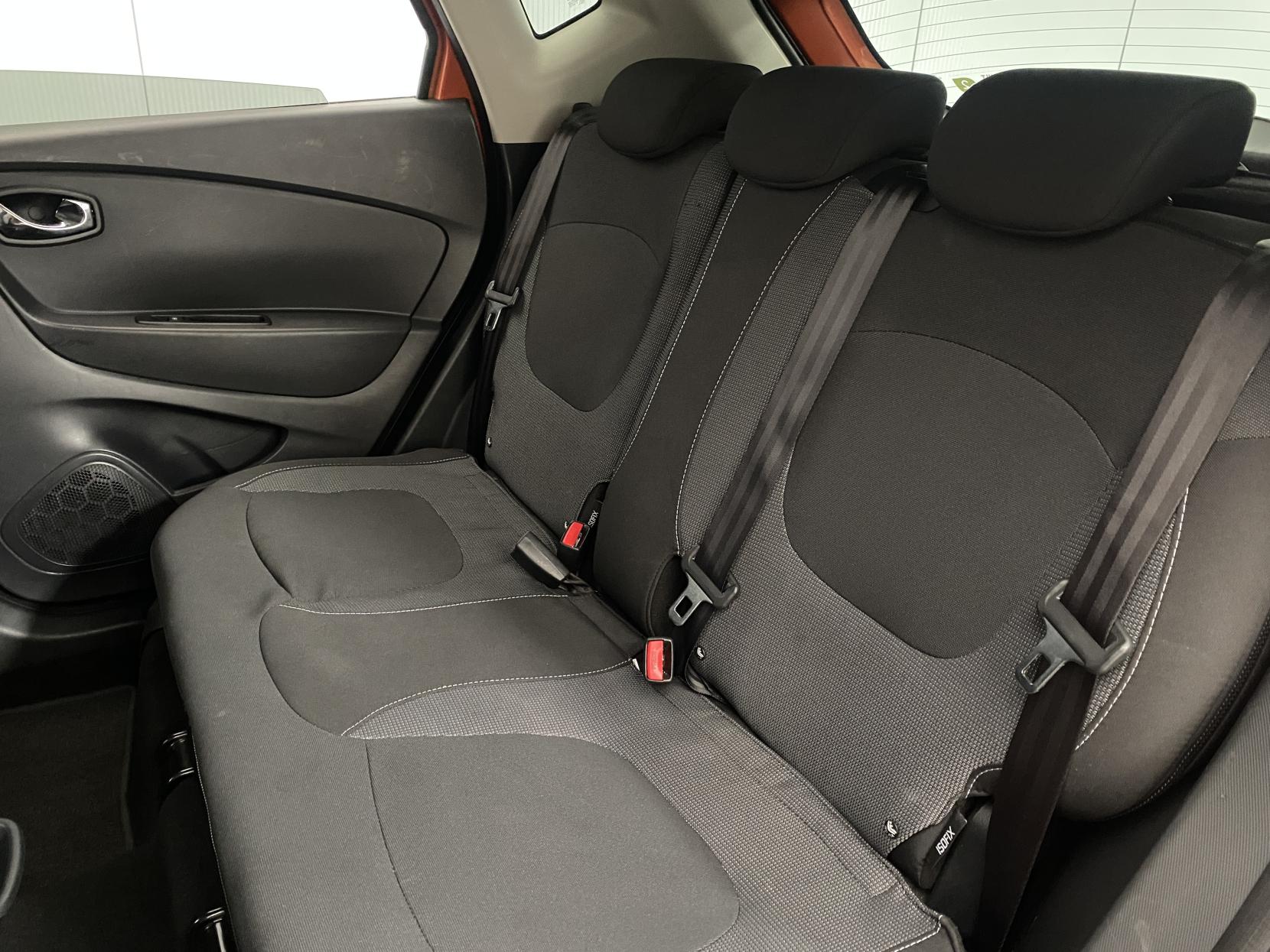 Renault Captur 1.5 dCi ENERGY Dynamique S MediaNav SUV 5dr Diesel Manual Euro 5 (s/s) (90 ps)