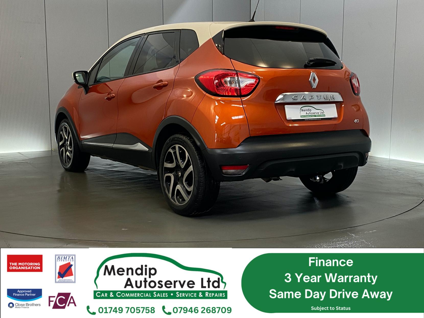 Renault Captur 1.5 dCi ENERGY Dynamique S MediaNav SUV 5dr Diesel Manual Euro 5 (s/s) (90 ps)