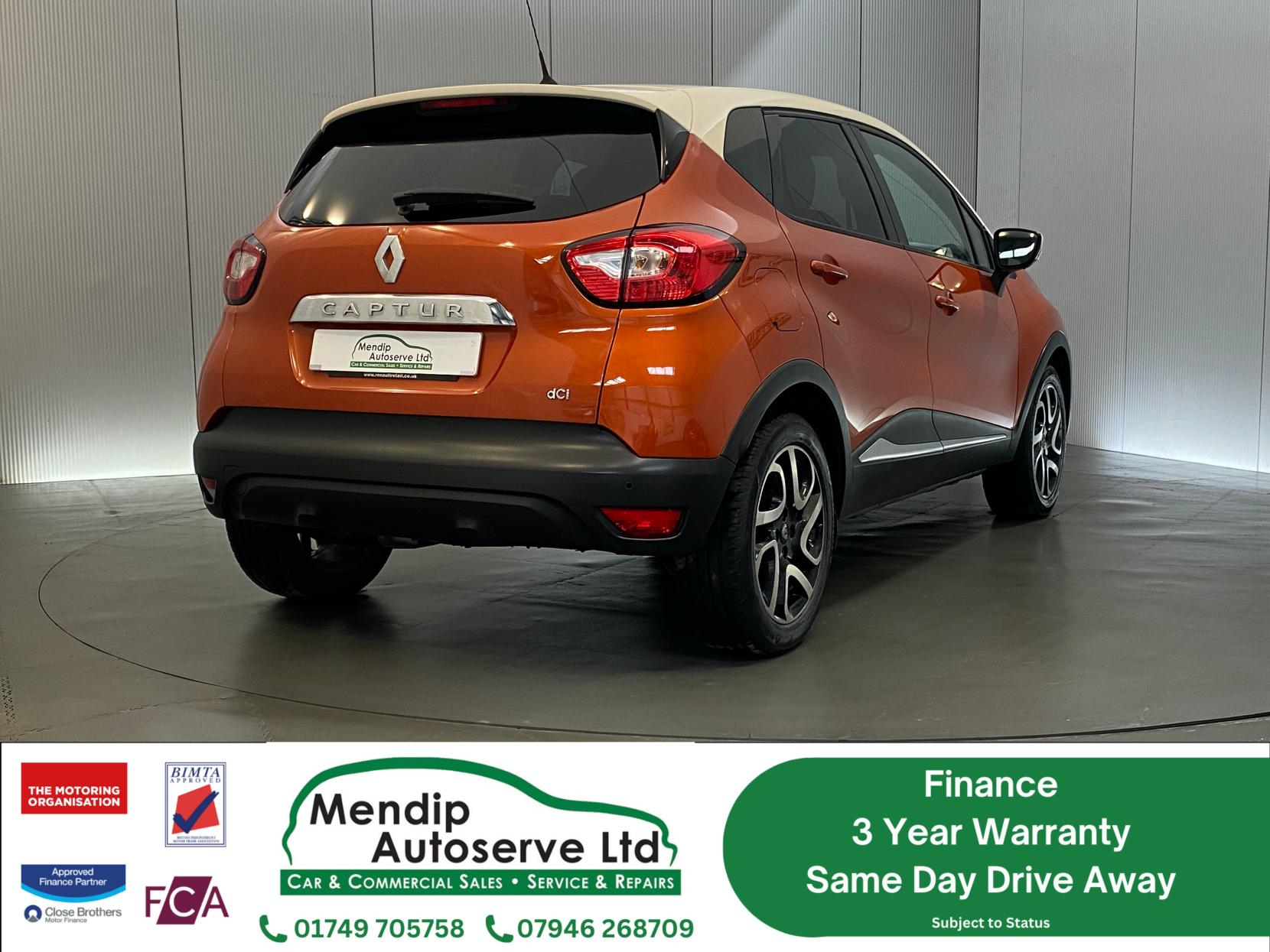 Renault Captur 1.5 dCi ENERGY Dynamique S MediaNav SUV 5dr Diesel Manual Euro 5 (s/s) (90 ps)
