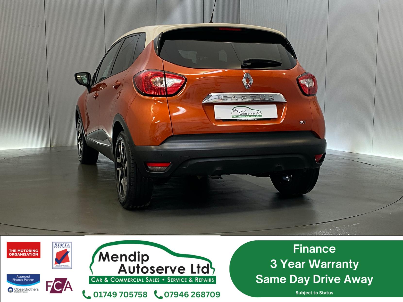 Renault Captur 1.5 dCi ENERGY Dynamique S MediaNav SUV 5dr Diesel Manual Euro 5 (s/s) (90 ps)