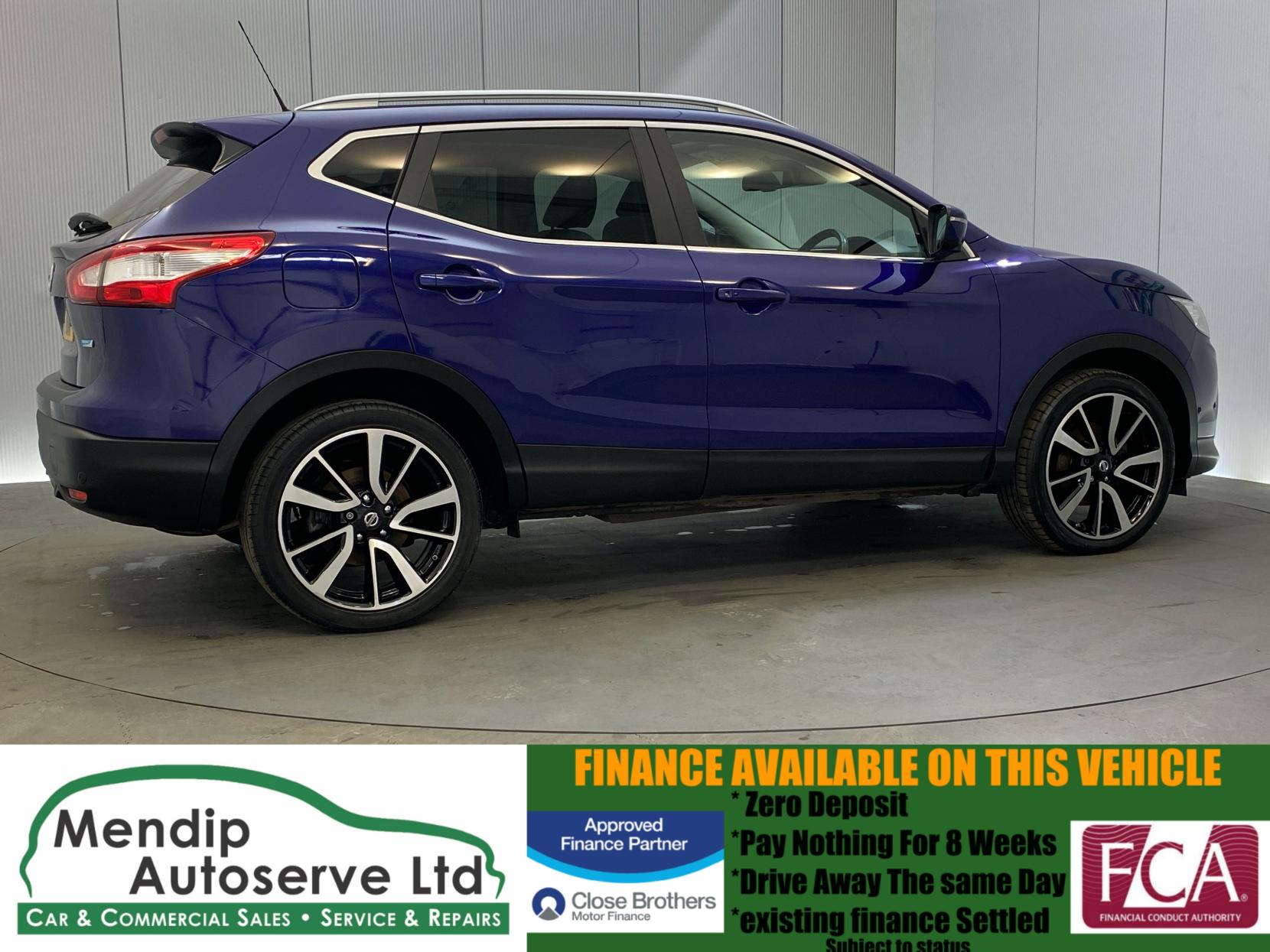 Nissan Qashqai 1.5 dCi Tekna SUV 5dr Diesel Manual 2WD Euro 5 (s/s) (110 ps)