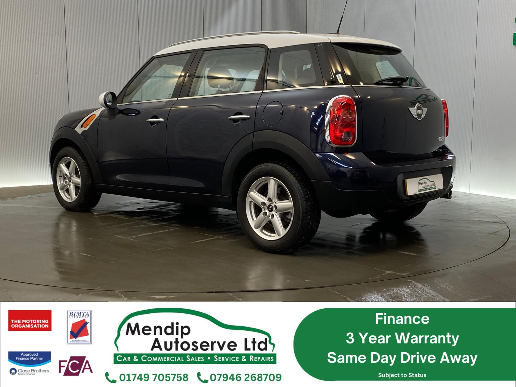 MINI Countryman 1.6 Cooper SUV 5dr Petrol Auto Euro 5 (122 ps)
