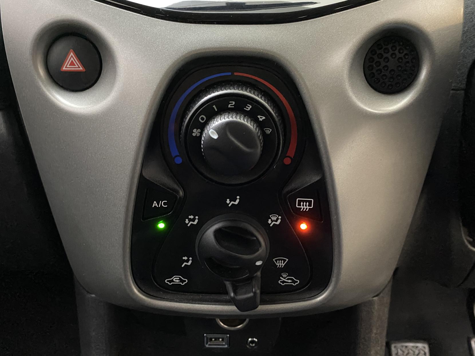 Peugeot 108 1.0 Active Hatchback 5dr Petrol Manual Euro 6 (68 ps)