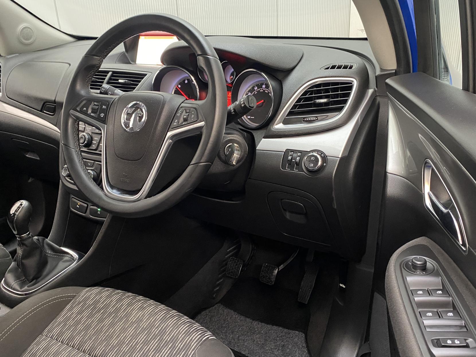 Vauxhall Mokka 1.6 CDTi ecoFLEX Tech Line SUV 5dr Diesel Manual 2WD Euro 6 (s/s) (136 ps)