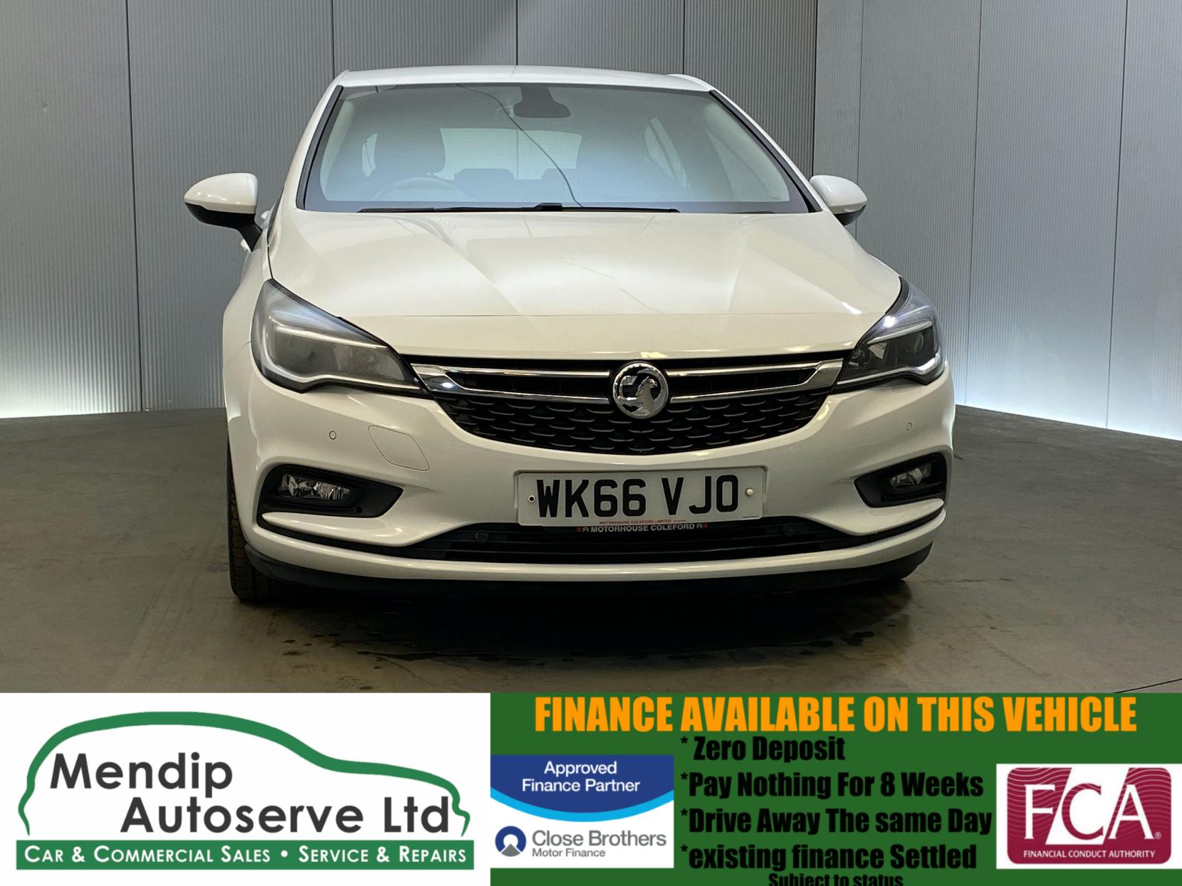 Vauxhall Astra 1.6 CDTi BlueInjection Elite Nav Hatchback 5dr Diesel Manual Euro 6 (s/s) (136 ps)