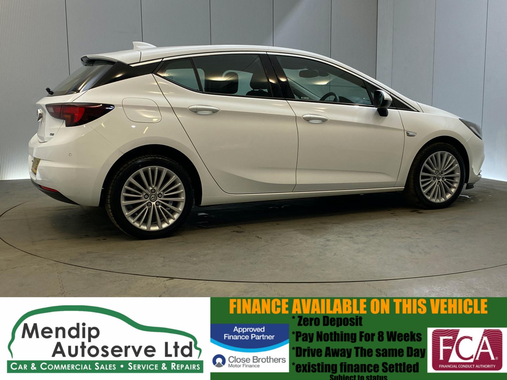 Vauxhall Astra 1.6 CDTi BlueInjection Elite Nav Hatchback 5dr Diesel Manual Euro 6 (s/s) (136 ps)