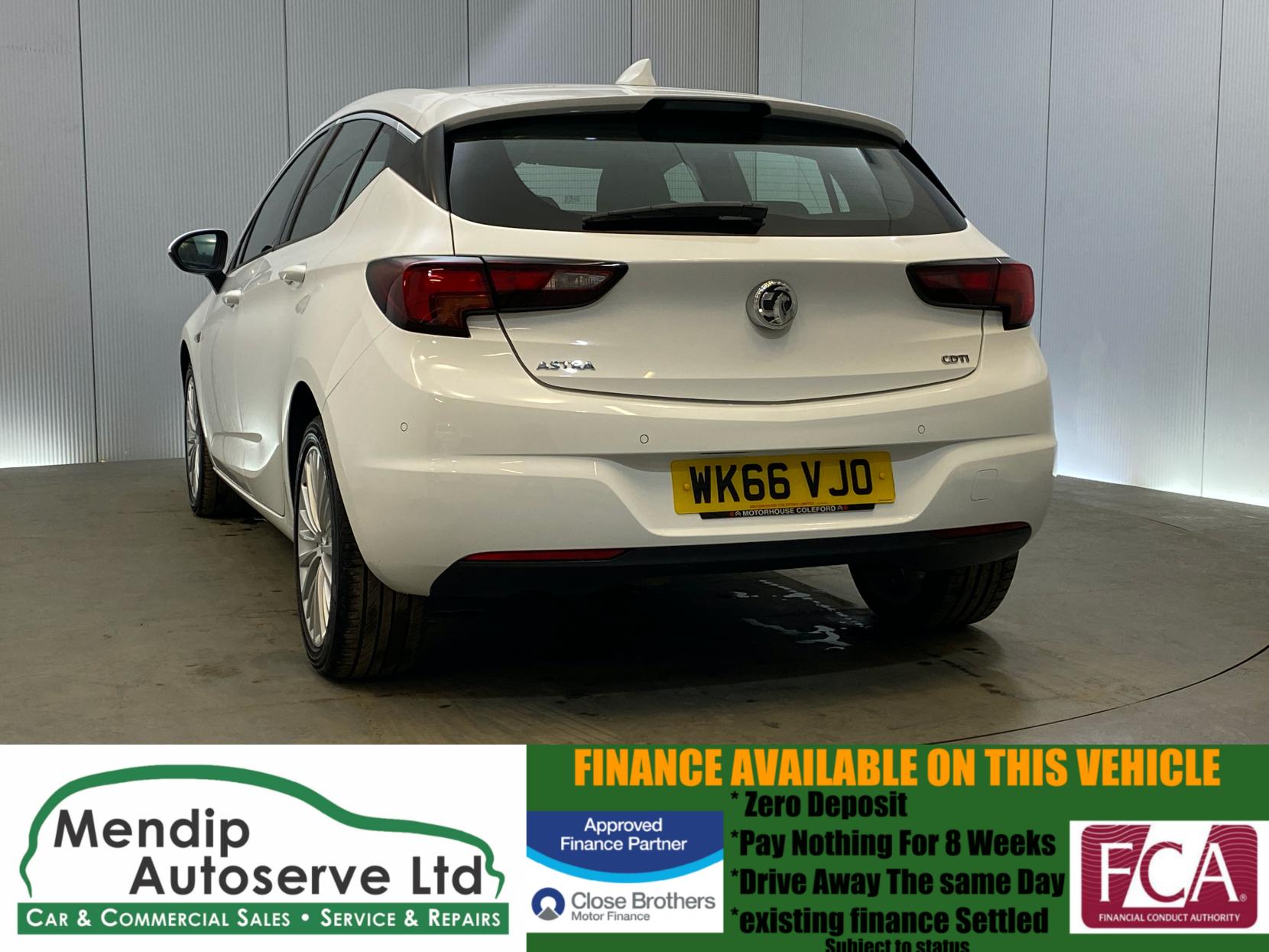 Vauxhall Astra 1.6 CDTi BlueInjection Elite Nav Hatchback 5dr Diesel Manual Euro 6 (s/s) (136 ps)