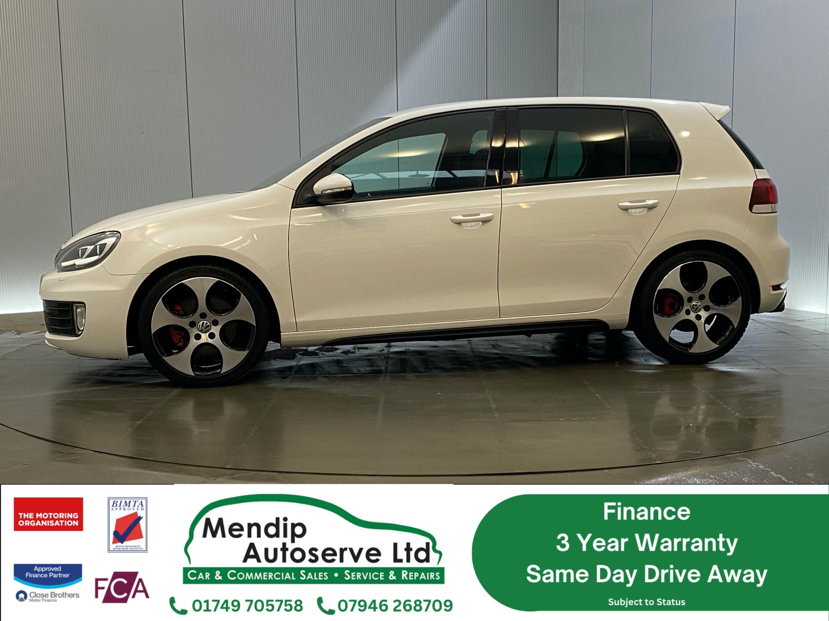Volkswagen Golf 2.0 TSI GTI Hatchback 5dr Petrol DSG Euro 5 (210 ps)