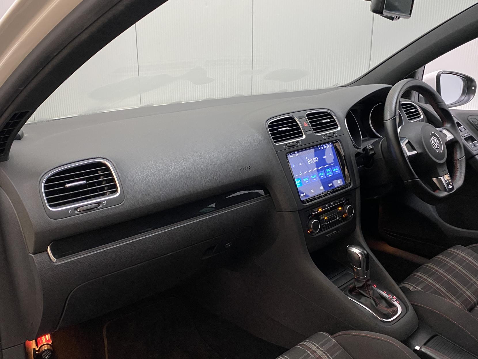 Volkswagen Golf 2.0 TSI GTI Hatchback 5dr Petrol DSG Euro 5 (210 ps)