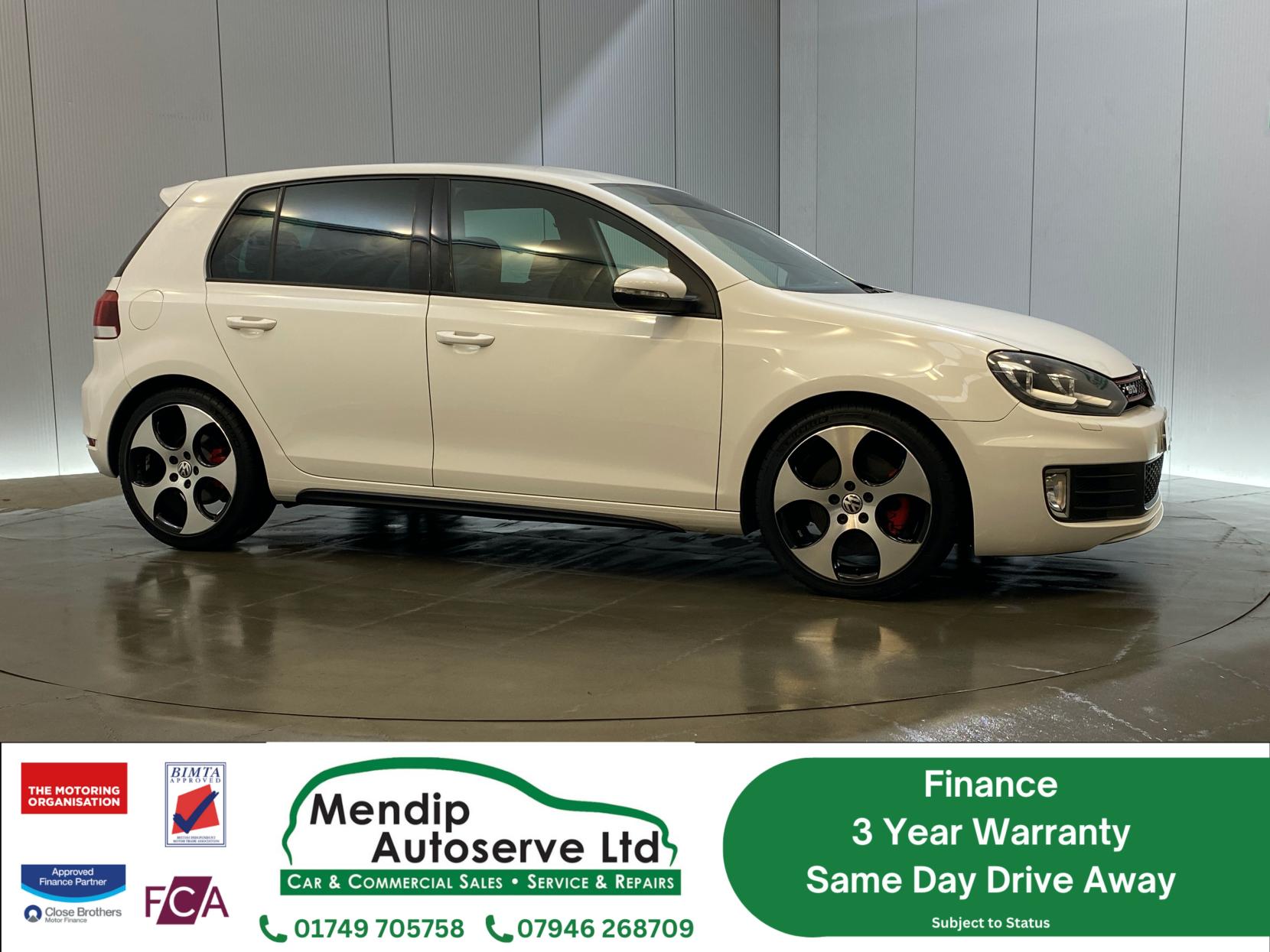 Volkswagen Golf 2.0 TSI GTI Hatchback 5dr Petrol DSG Euro 5 (210 ps)