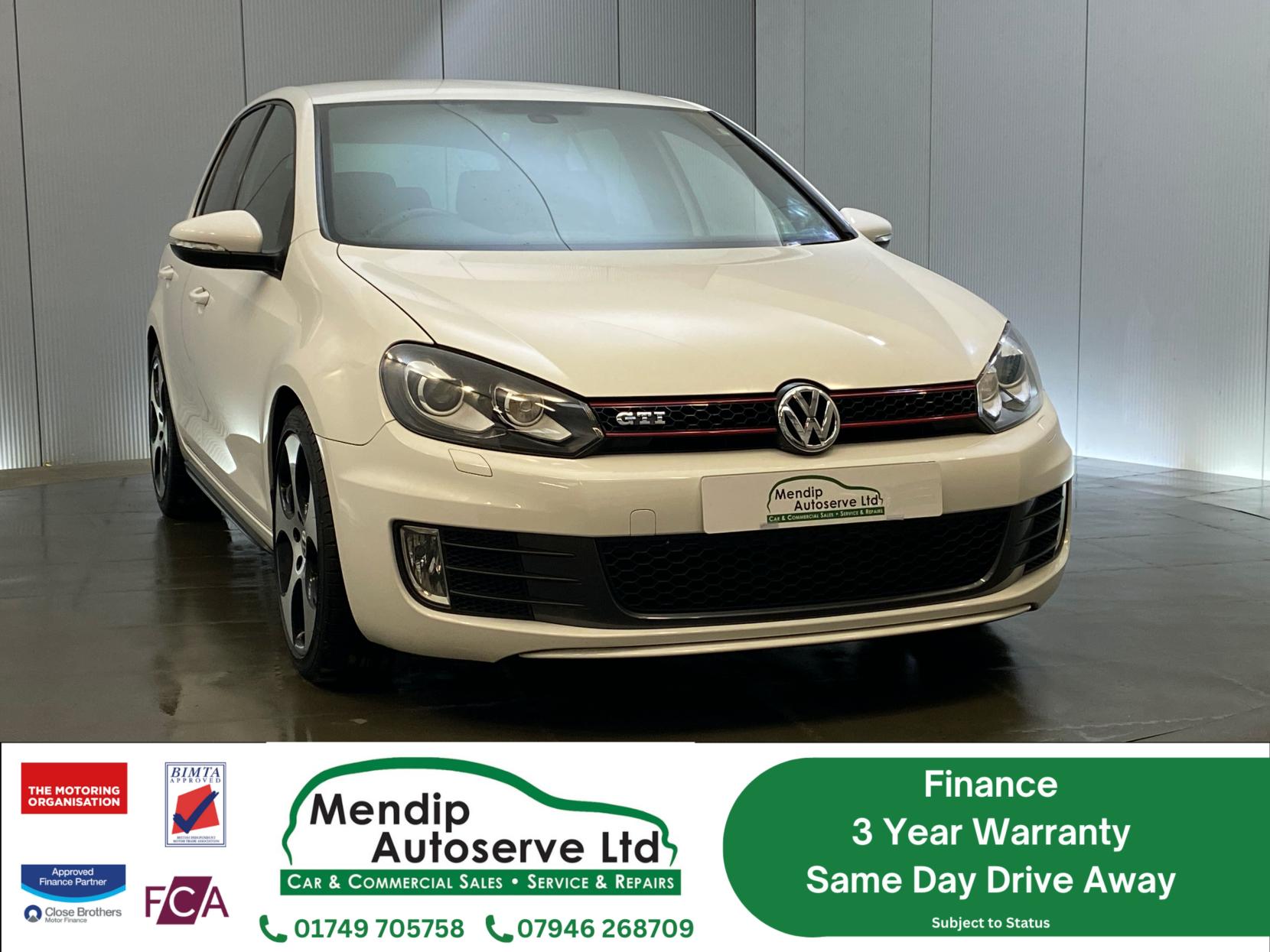 Volkswagen Golf 2.0 TSI GTI Hatchback 5dr Petrol DSG Euro 5 (210 ps)