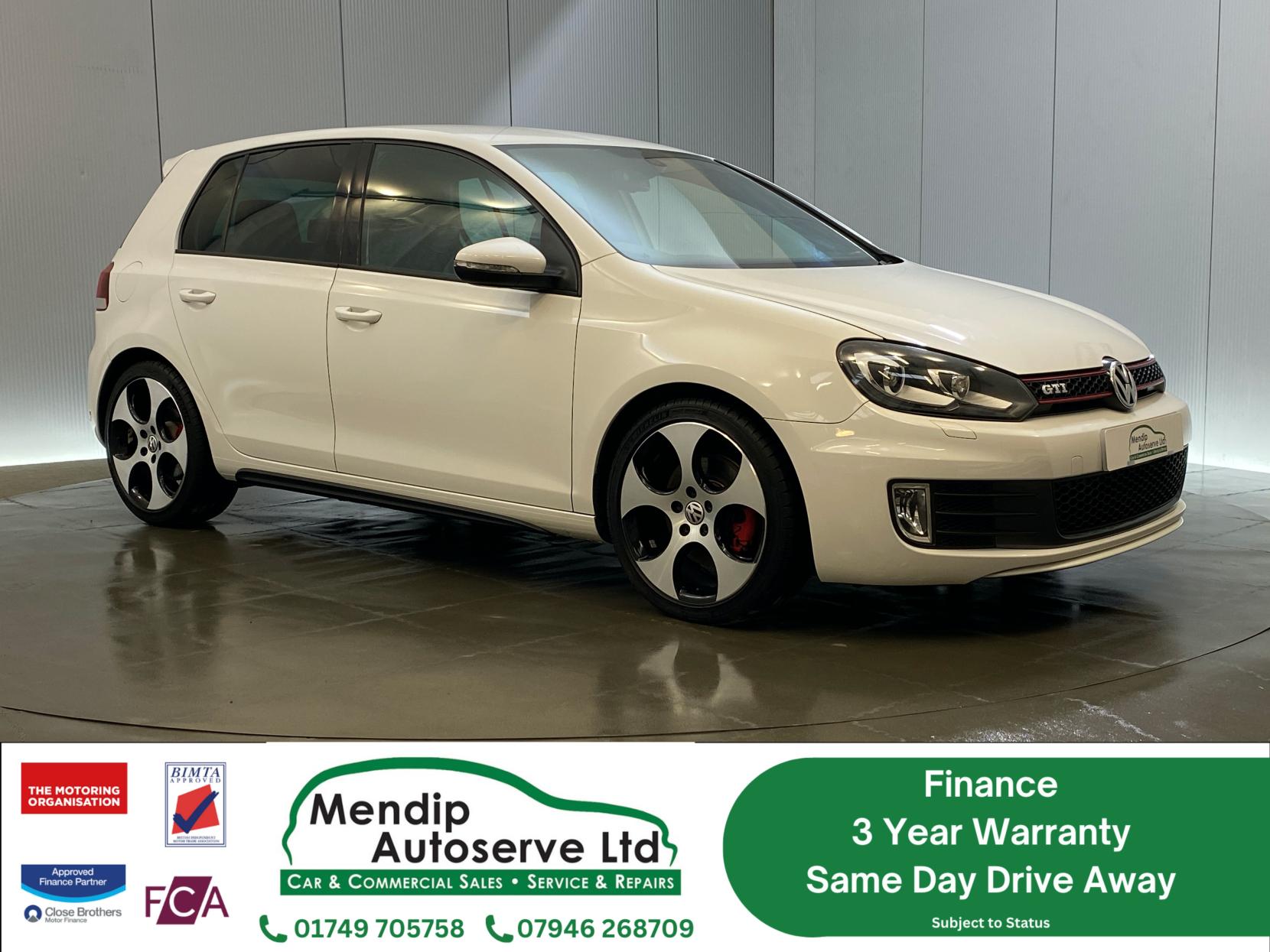 Volkswagen Golf 2.0 TSI GTI Hatchback 5dr Petrol DSG Euro 5 (210 ps)