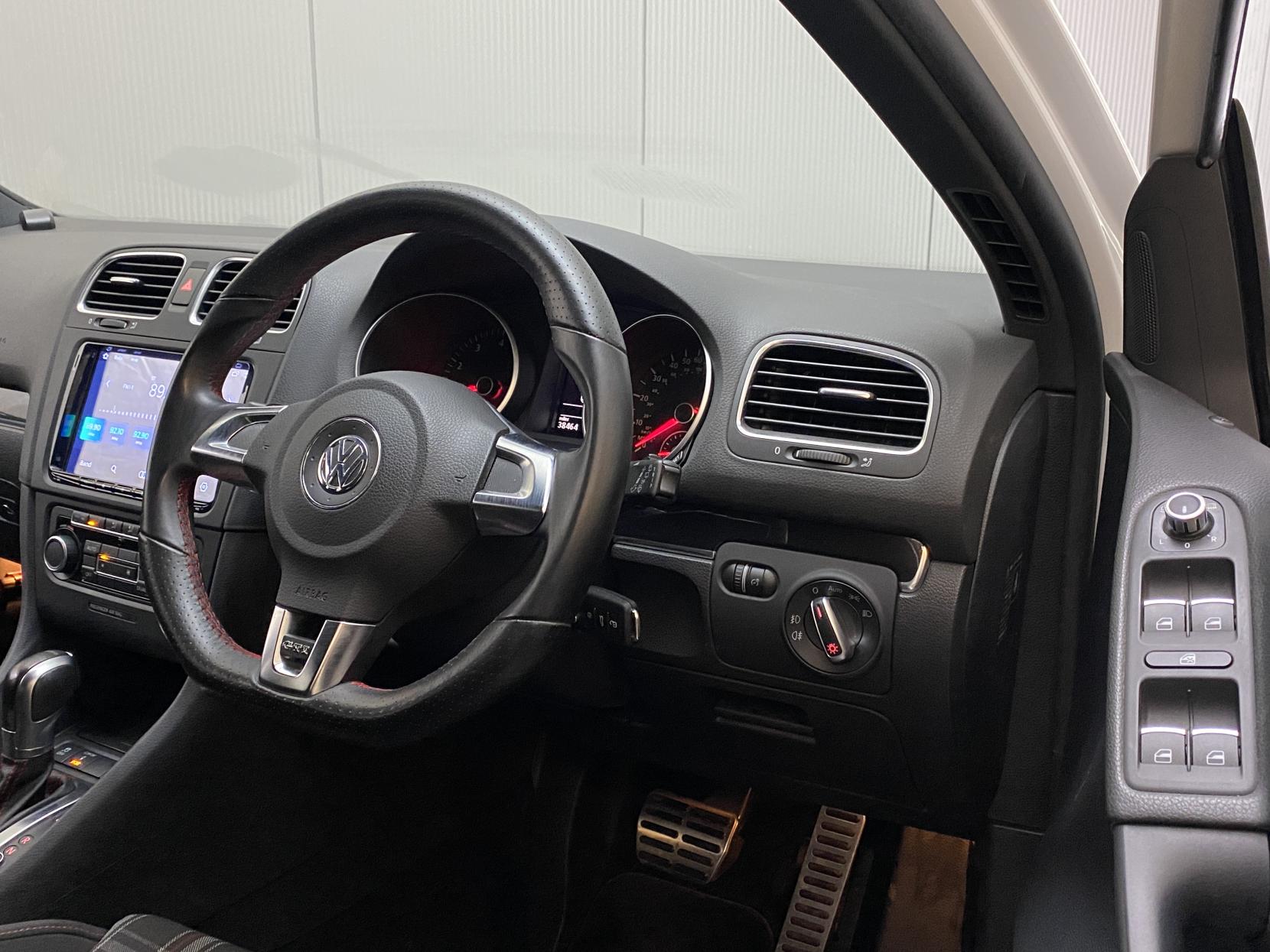 Volkswagen Golf 2.0 TSI GTI Hatchback 5dr Petrol DSG Euro 5 (210 ps)