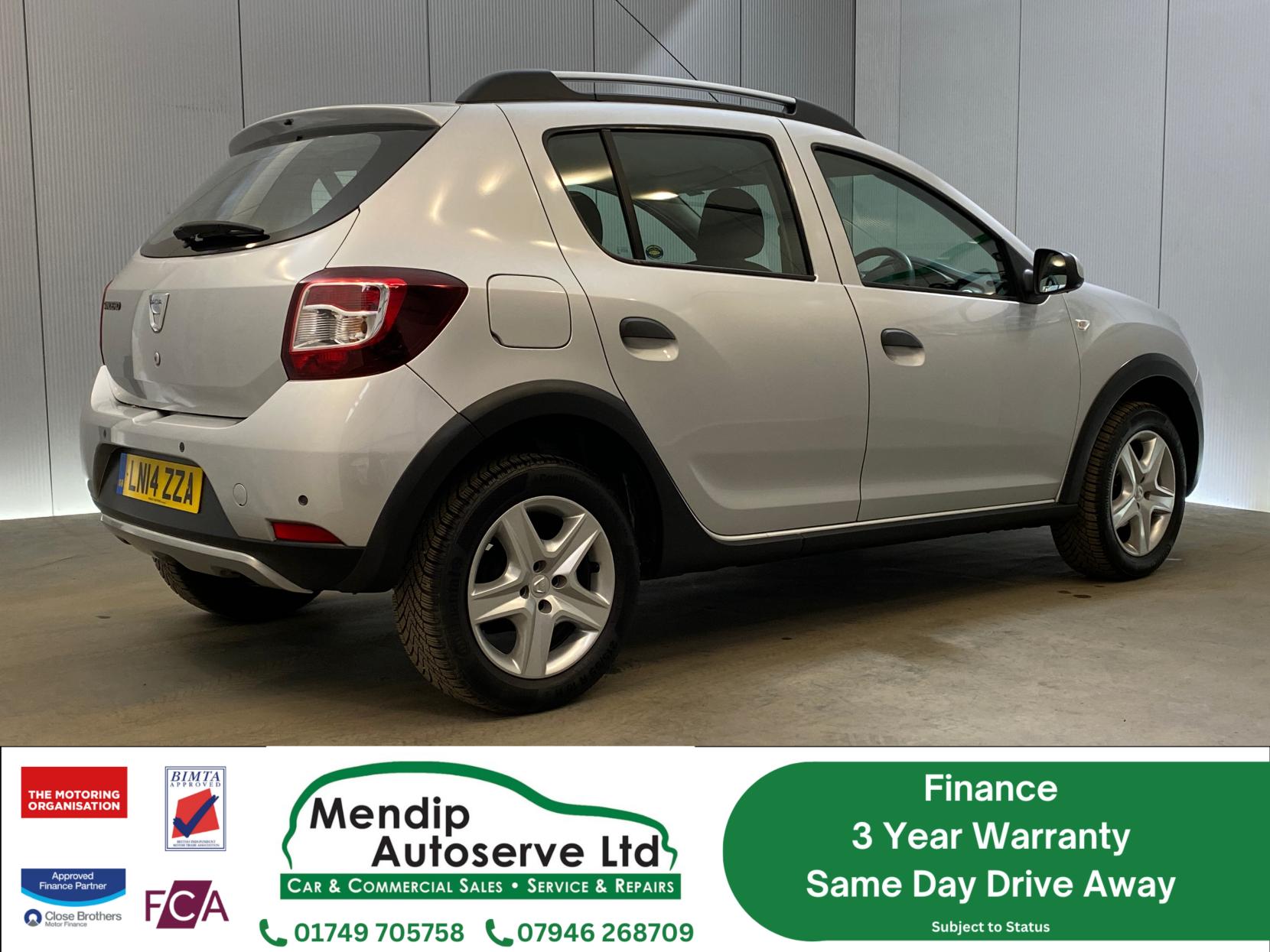 Dacia Sandero Stepway 1.5 dCi Laureate Hatchback 5dr Diesel Manual Euro 5 (90 ps)