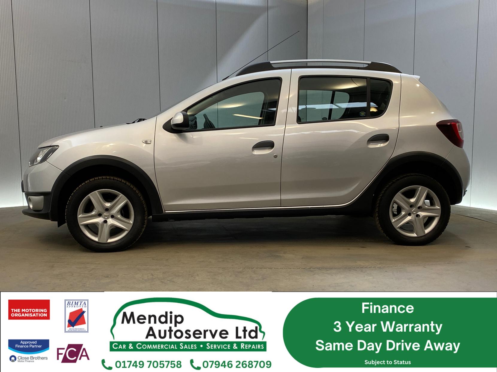 Dacia Sandero Stepway 1.5 dCi Laureate Hatchback 5dr Diesel Manual Euro 5 (90 ps)