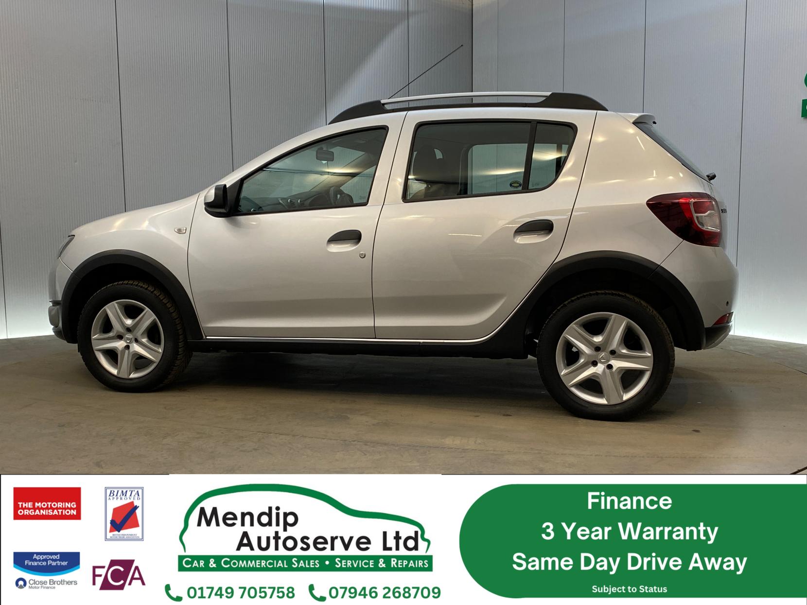 Dacia Sandero Stepway 1.5 dCi Laureate Hatchback 5dr Diesel Manual Euro 5 (90 ps)