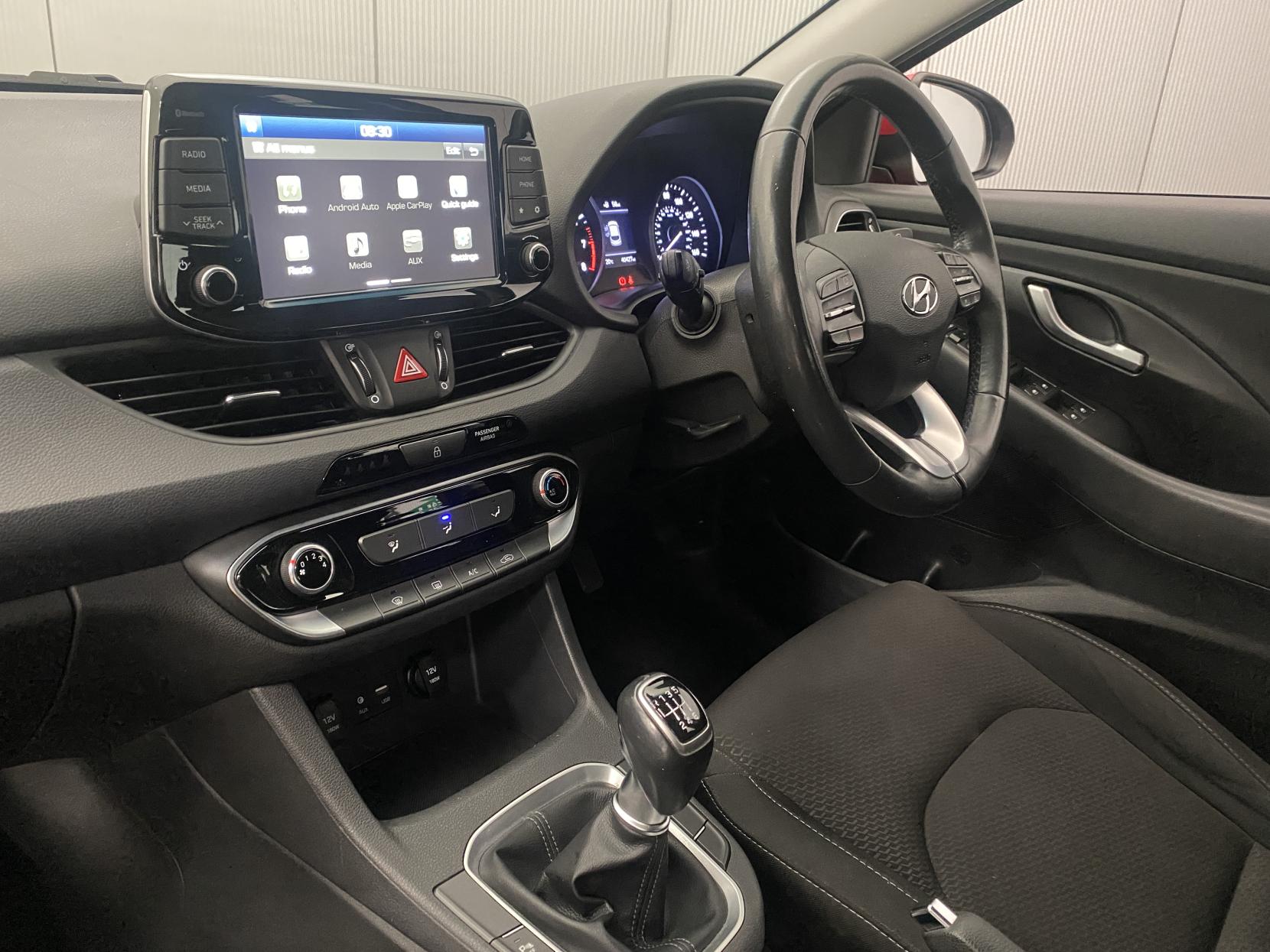 Hyundai i30 1.0 T-GDi SE Hatchback 5dr Petrol Manual Euro 6 (s/s) (120 ps)