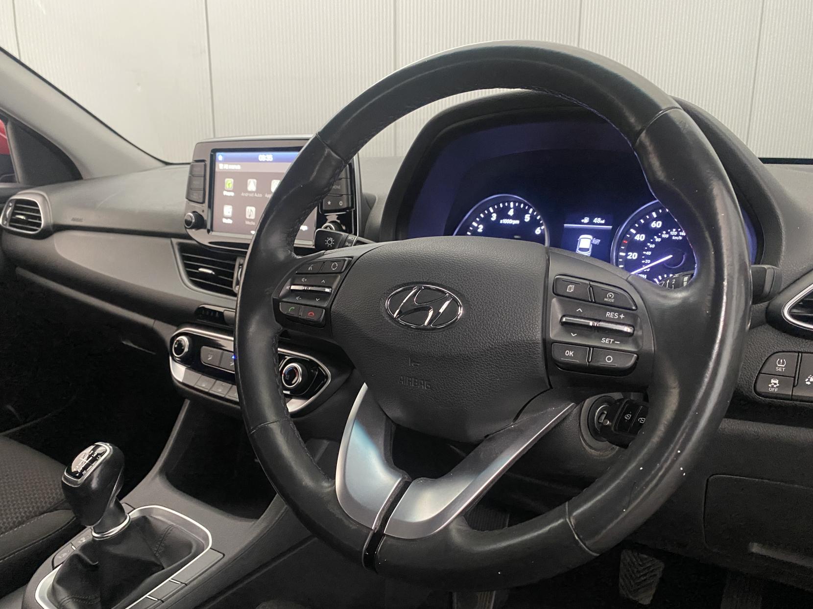 Hyundai i30 1.0 T-GDi SE Hatchback 5dr Petrol Manual Euro 6 (s/s) (120 ps)