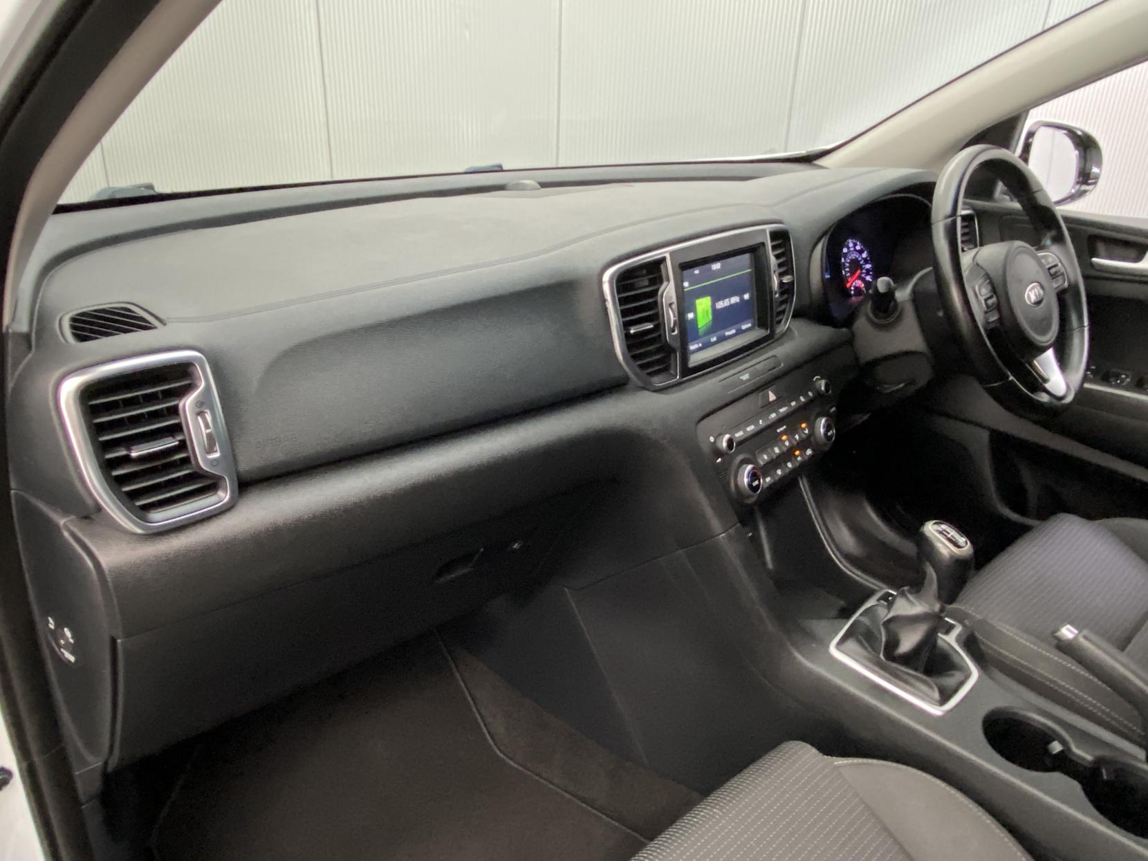 Kia Sportage 1.7 CRDi 2 SUV 5dr Diesel Manual Euro 6 (s/s) (114 bhp)