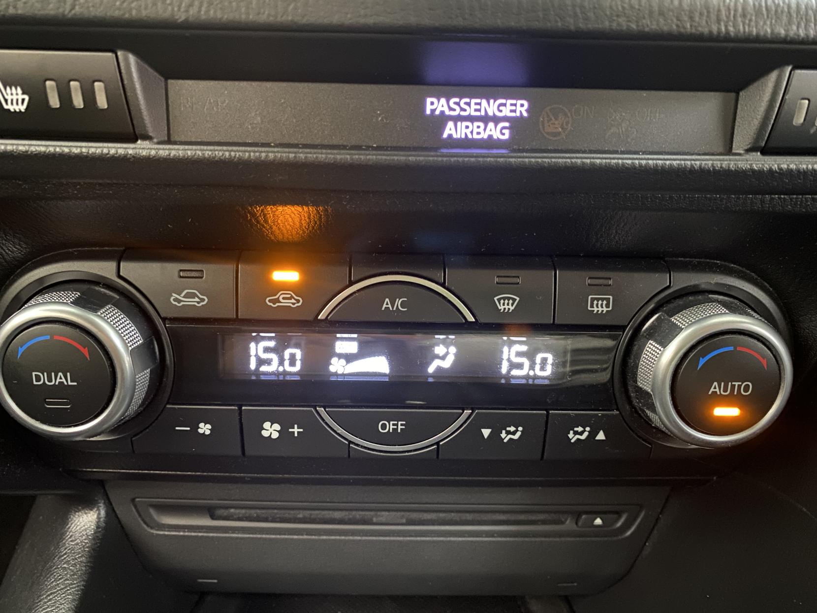 Mazda Mazda3 2.2 SKYACTIV-D SE-L Nav Hatchback 5dr Diesel Manual Euro 6 (s/s) (150 ps)