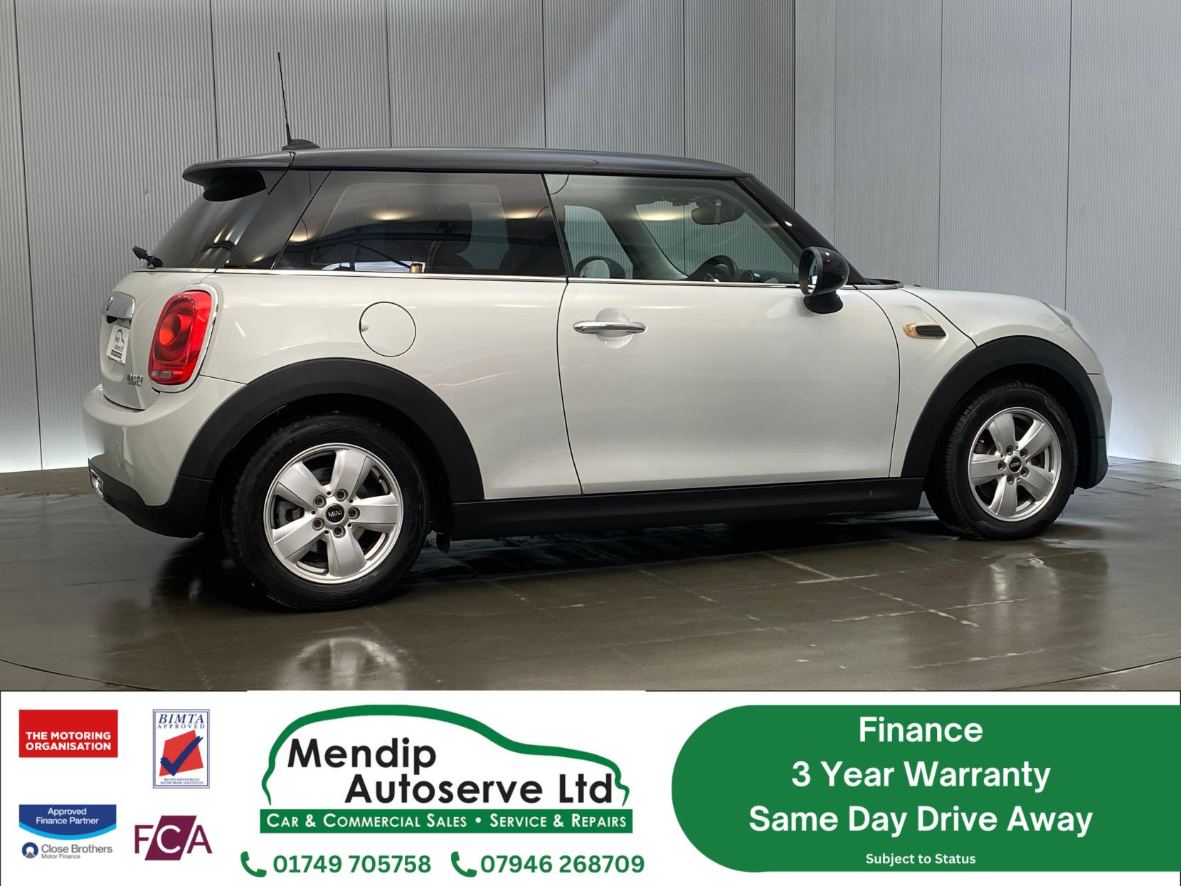 MINI Hatch 1.5 Cooper Hatchback 3dr Petrol Auto Euro 6 (s/s) (136 ps)