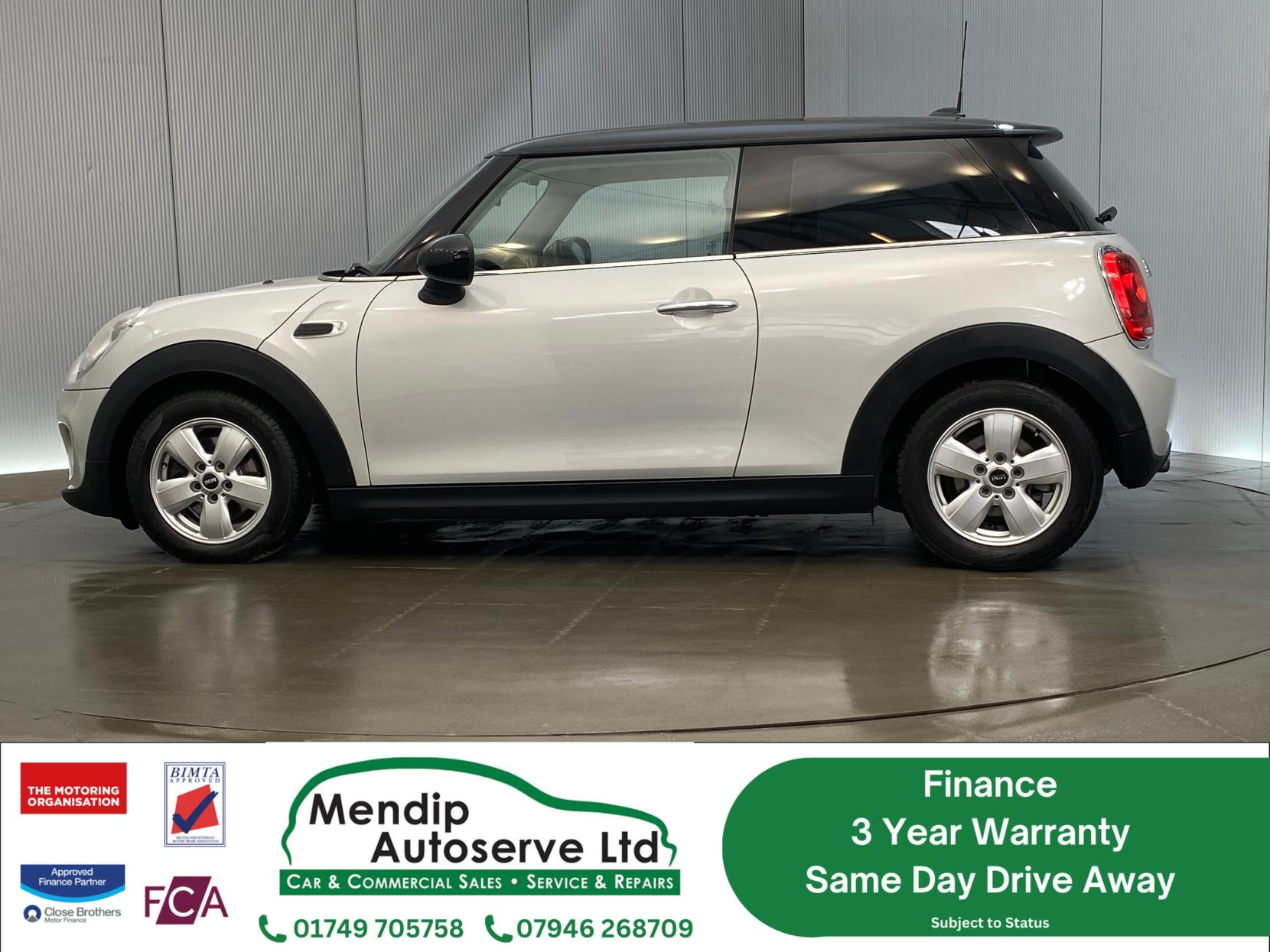 MINI Hatch 1.5 Cooper Hatchback 3dr Petrol Auto Euro 6 (s/s) (136 ps)