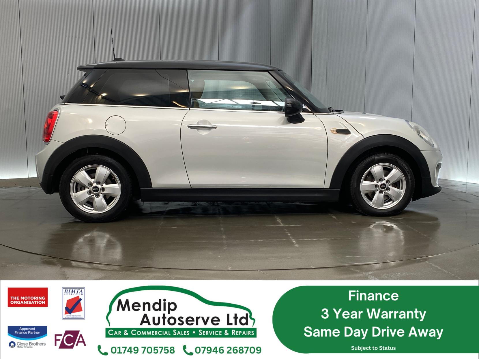 MINI Hatch 1.5 Cooper Hatchback 3dr Petrol Auto Euro 6 (s/s) (136 ps)
