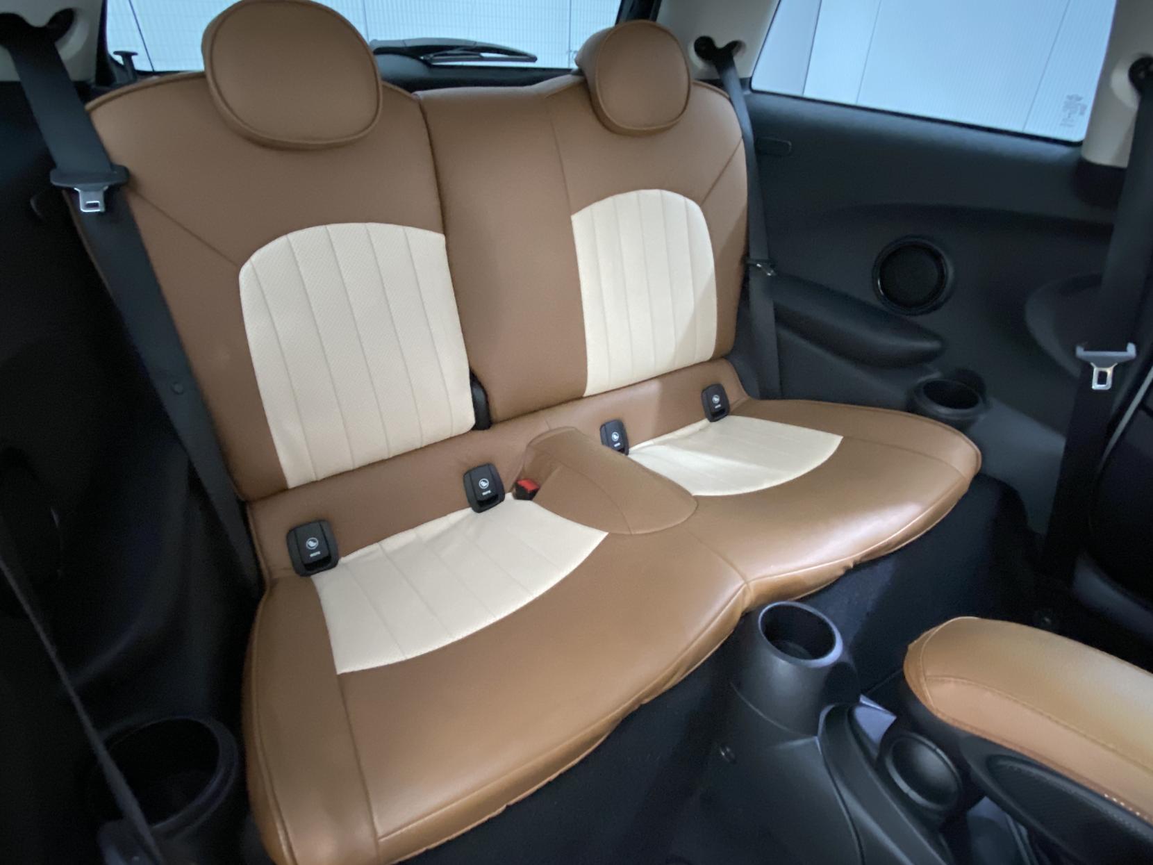 MINI Hatch 1.5 Cooper Hatchback 3dr Petrol Auto Euro 6 (s/s) (136 ps)