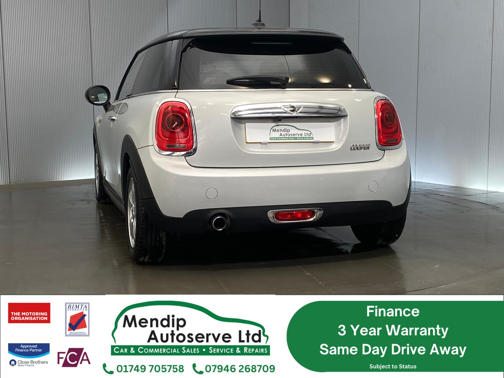 MINI Hatch 1.5 Cooper Hatchback 3dr Petrol Auto Euro 6 (s/s) (136 ps)
