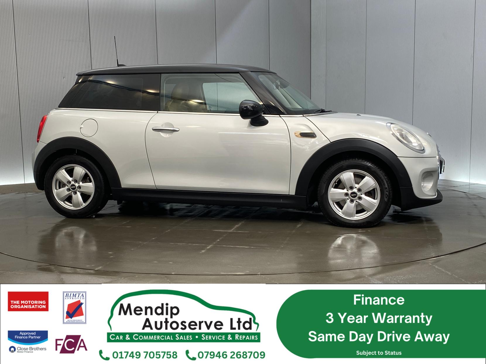 MINI Hatch 1.5 Cooper Hatchback 3dr Petrol Auto Euro 6 (s/s) (136 ps)