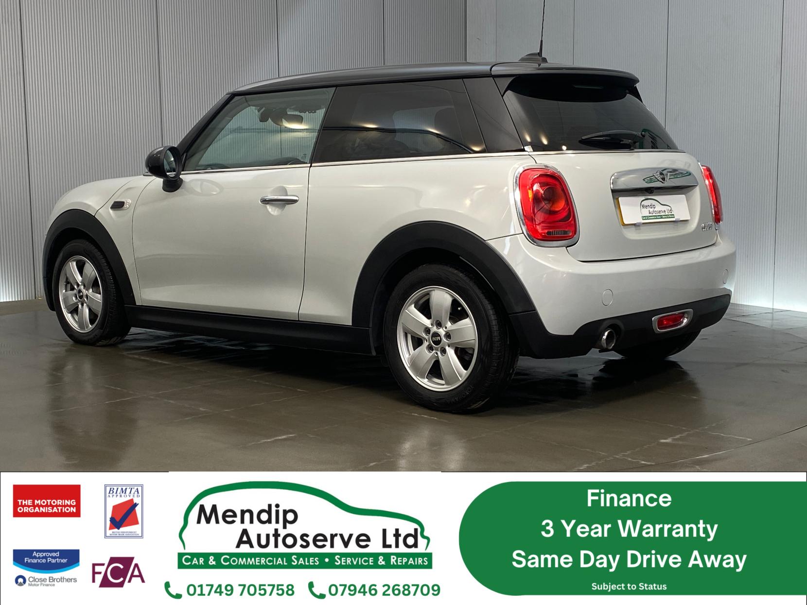 MINI Hatch 1.5 Cooper Hatchback 3dr Petrol Auto Euro 6 (s/s) (136 ps)