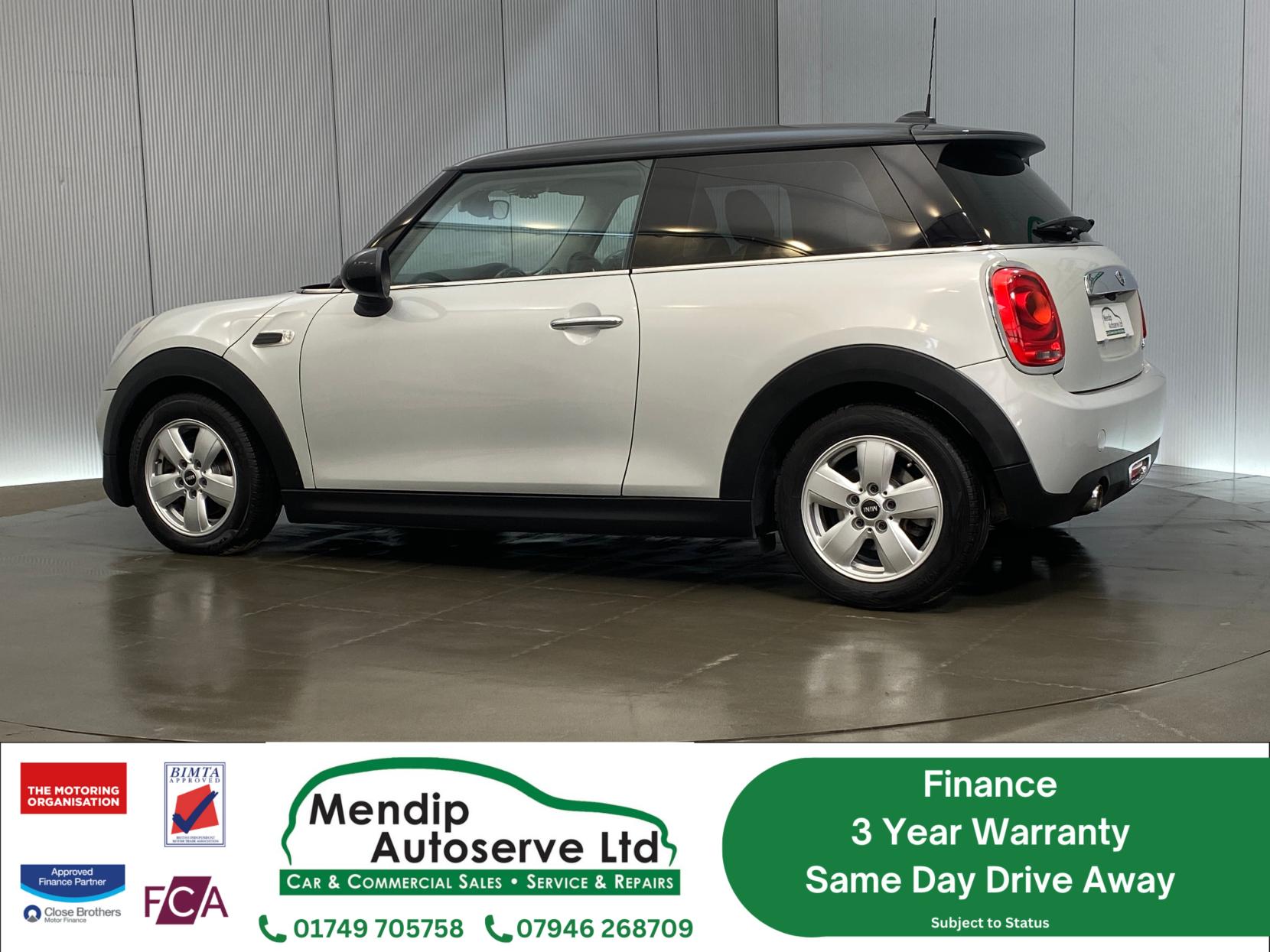 MINI Hatch 1.5 Cooper Hatchback 3dr Petrol Auto Euro 6 (s/s) (136 ps)