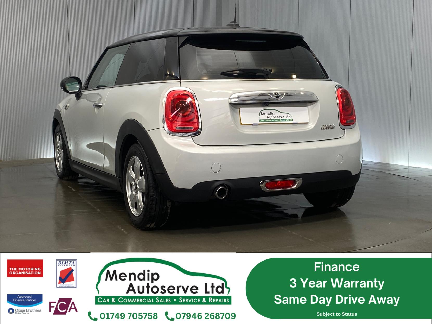 MINI Hatch 1.5 Cooper Hatchback 3dr Petrol Auto Euro 6 (s/s) (136 ps)