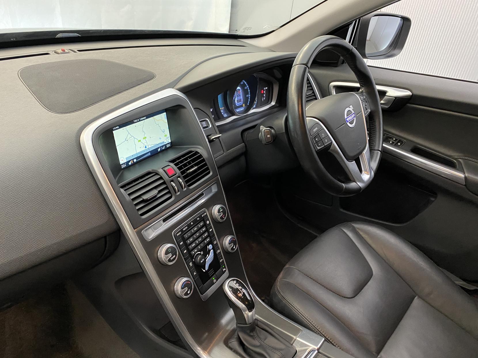 Volvo XC60 2.0 D4 SE Lux Nav SUV 5dr Diesel Auto Euro 6 (s/s) (190 ps)