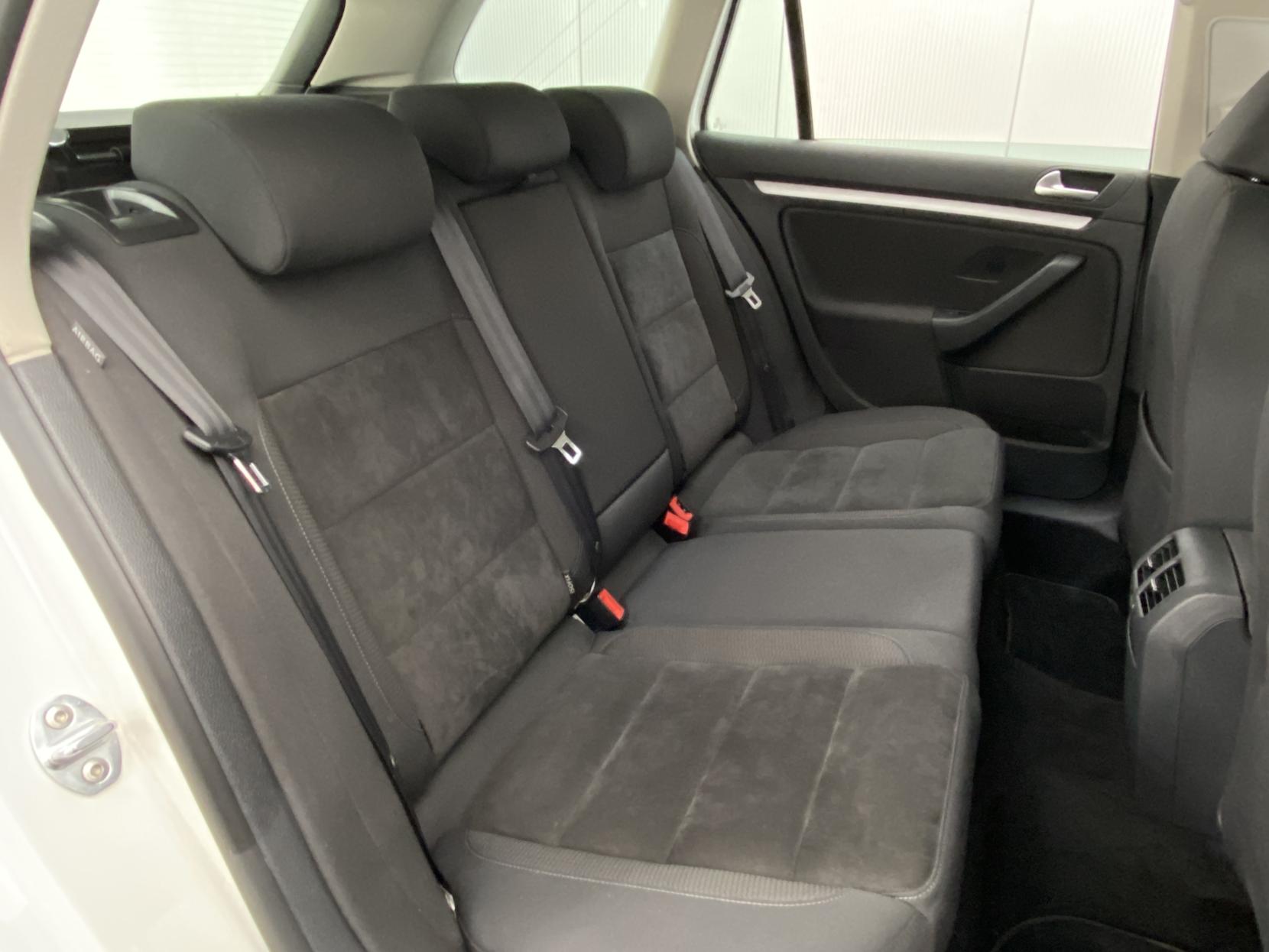 Volkswagen Golf 1.4 TSI SE Estate 5dr Petrol DSG Euro 5 (122 ps)