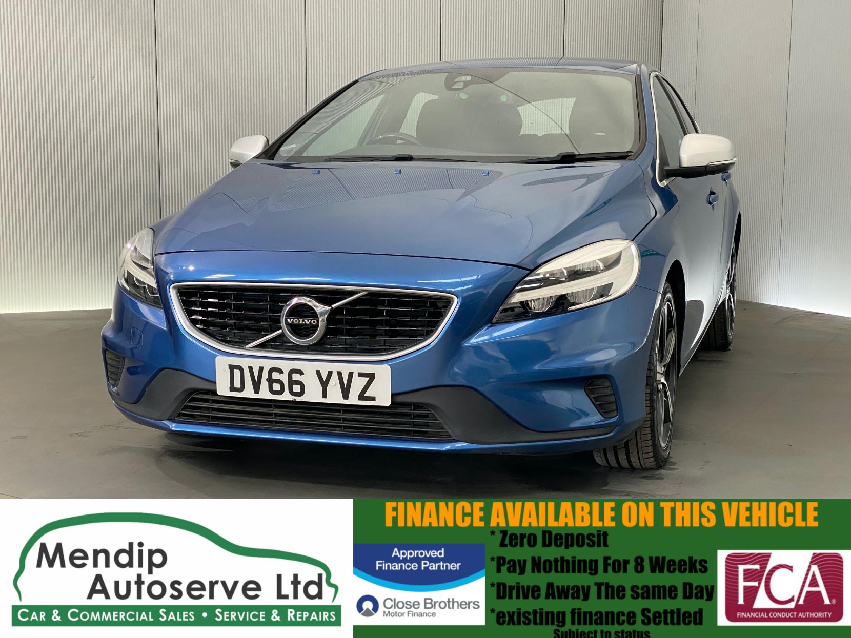 Volvo V40 2.0 T2 R-Design Hatchback 5dr Petrol Manual Euro 6 (s/s) (122 ps)